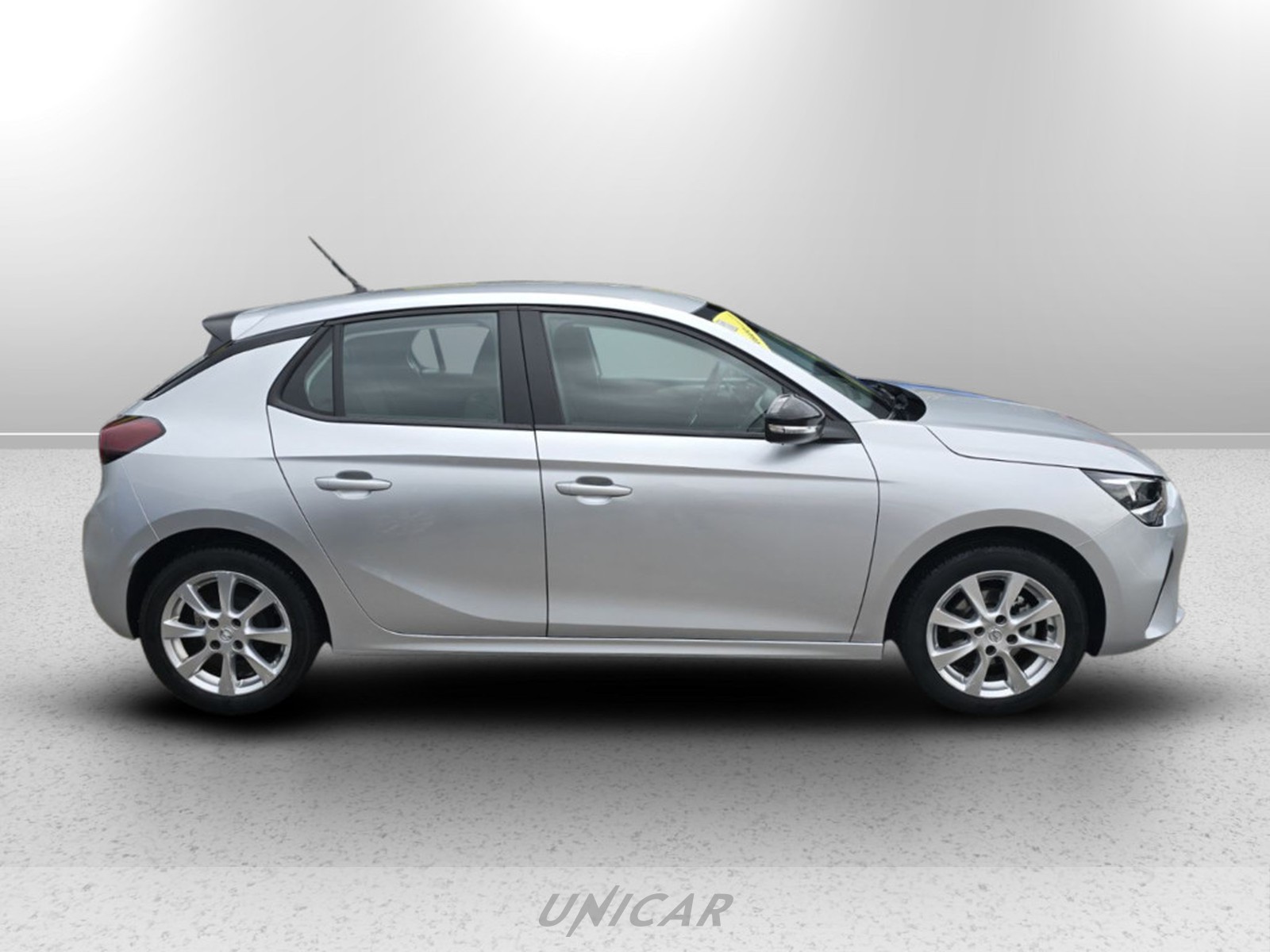 UNICAR Opel Corsa