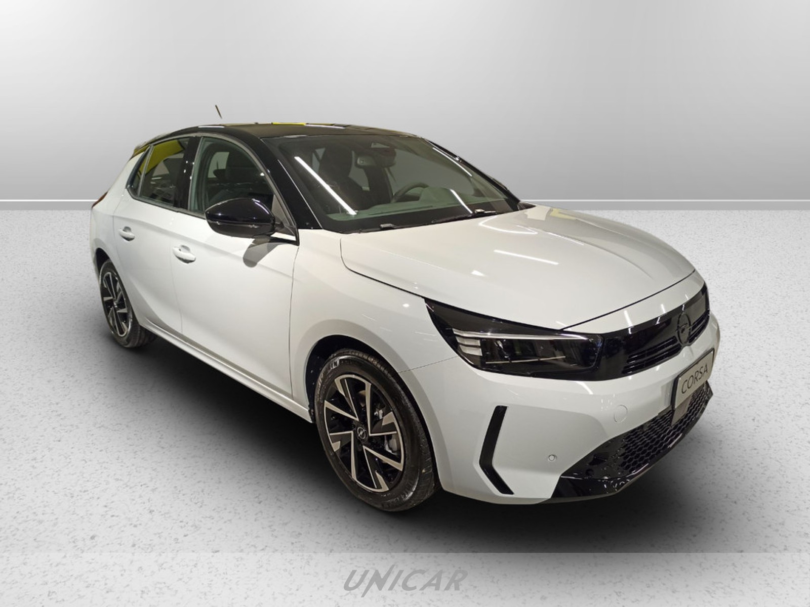 UNICAR Opel Corsa