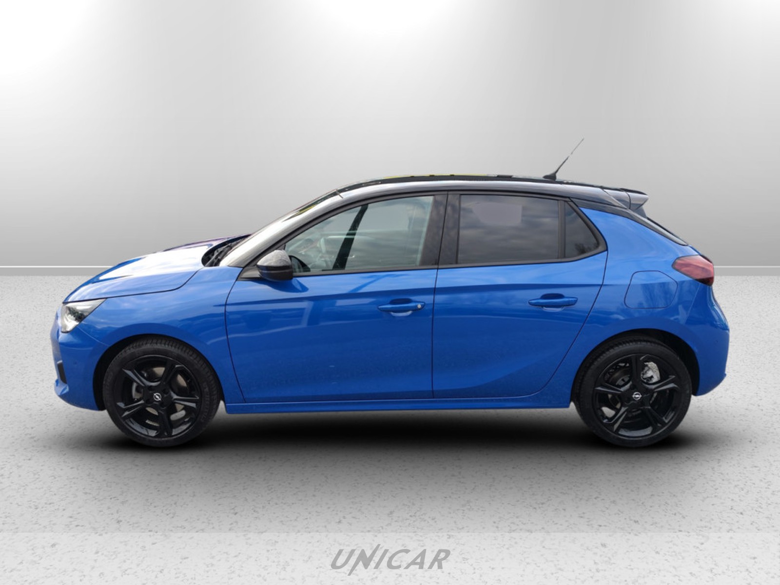 UNICAR Opel Corsa