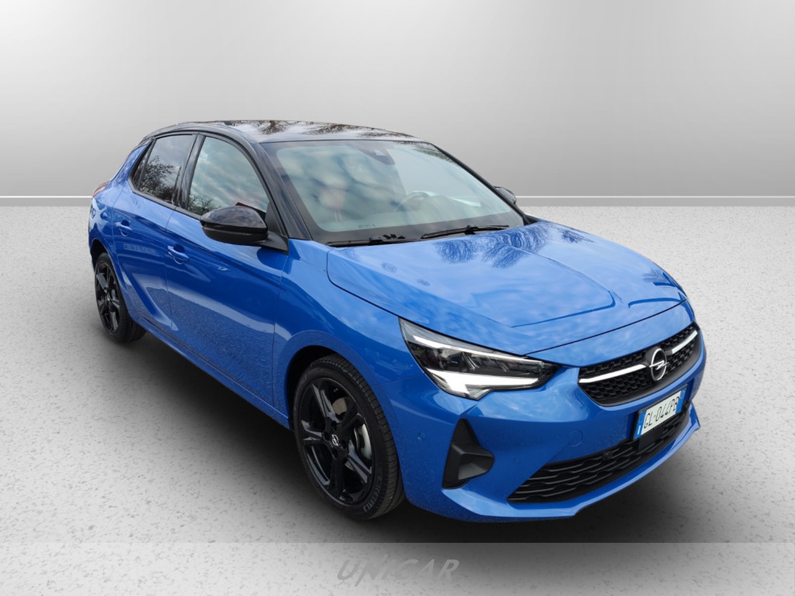 UNICAR Opel Corsa