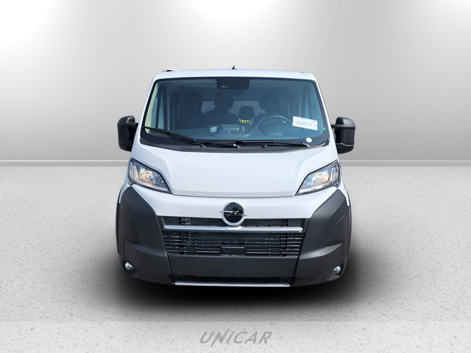 UNICAR Opel Movano