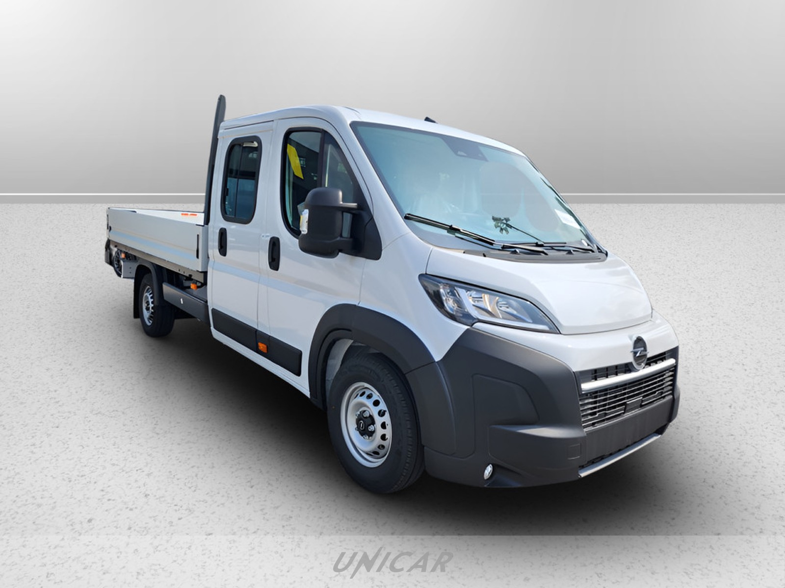UNICAR Opel Movano