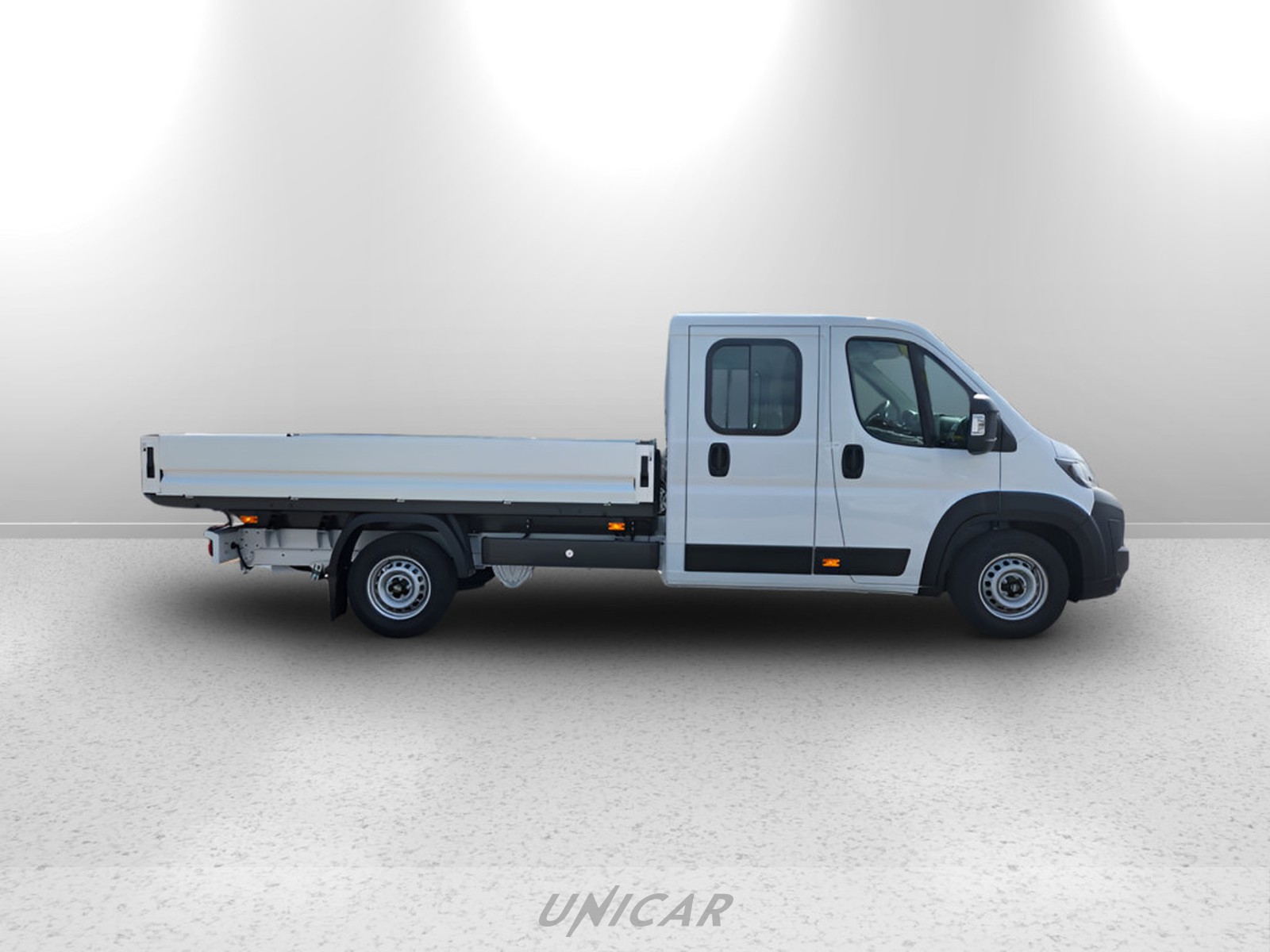UNICAR Opel Movano