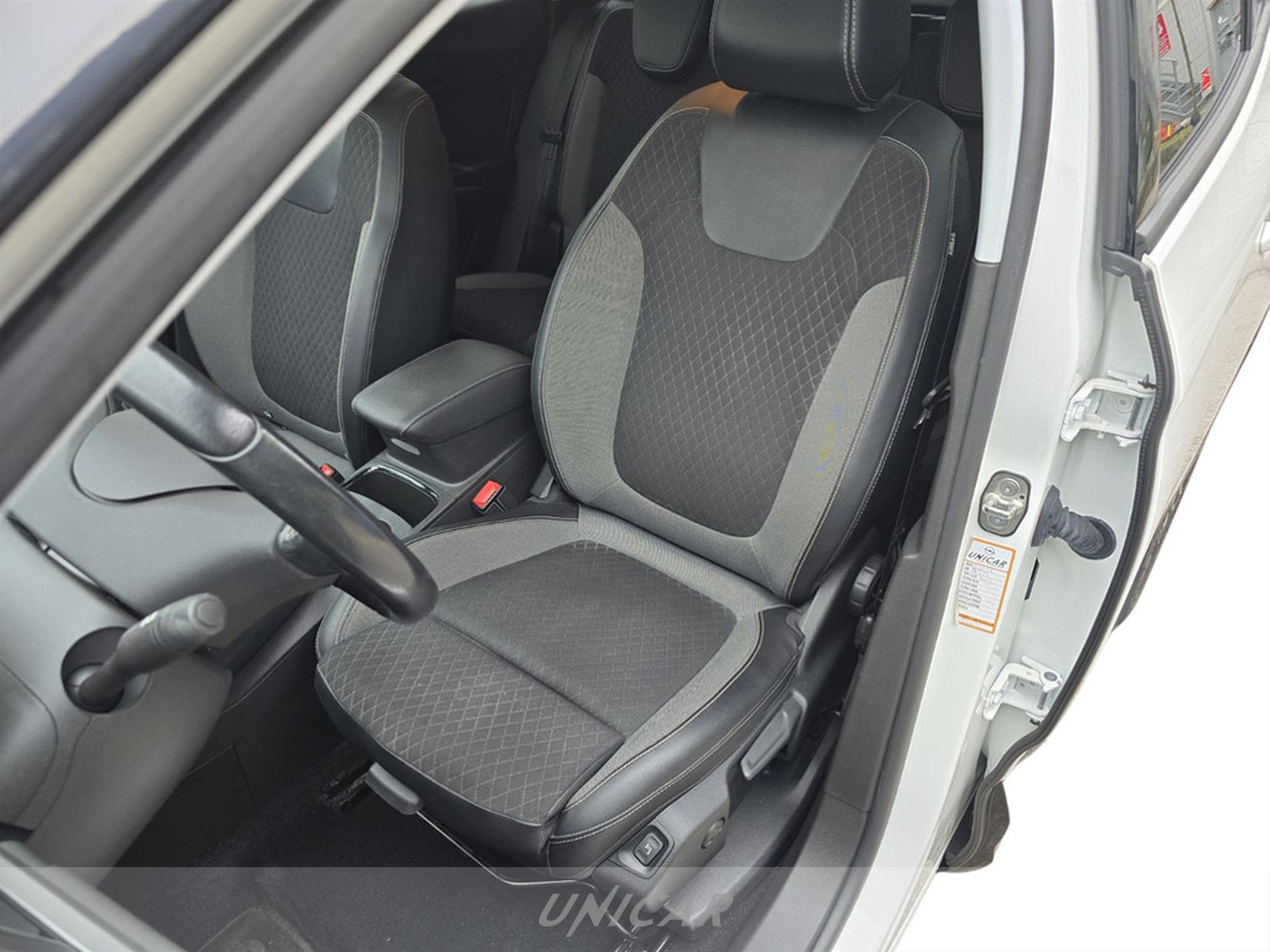 UNICAR Opel Grandland