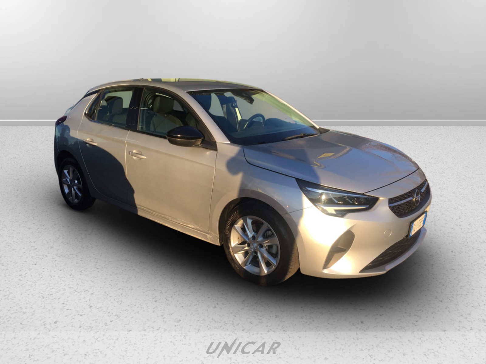 UNICAR Opel Corsa