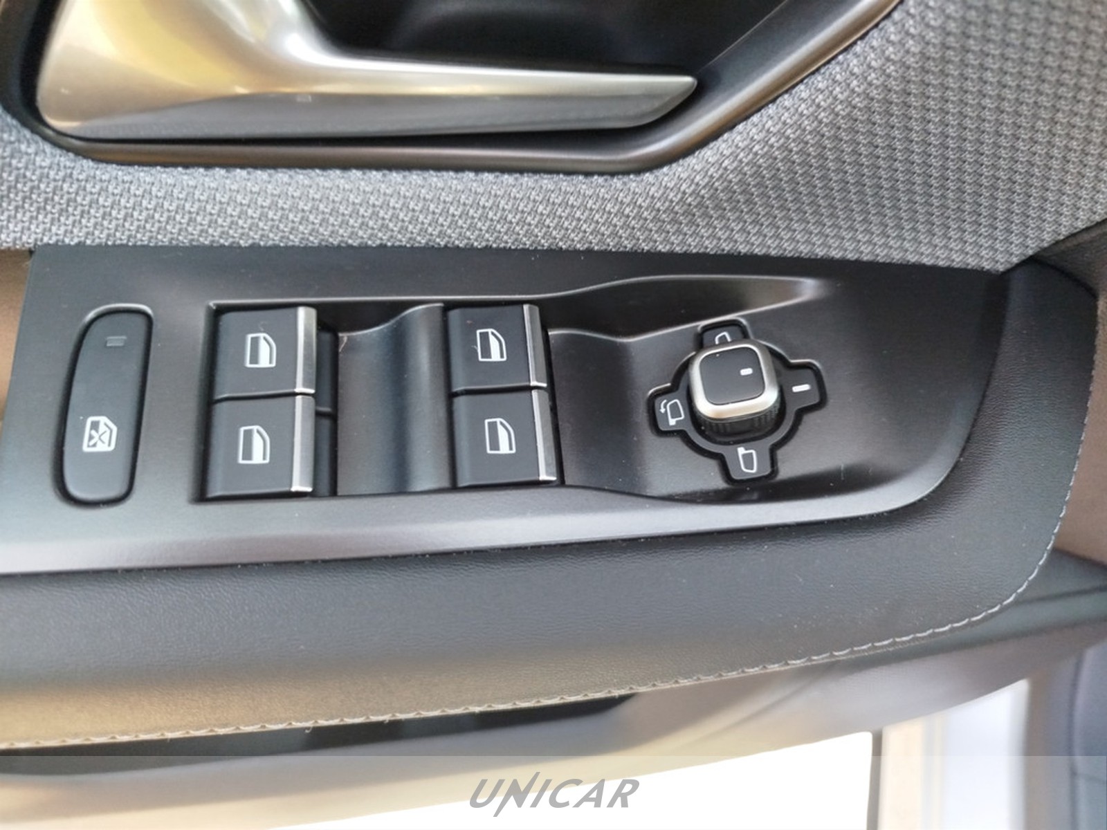 UNICAR Opel Grandland