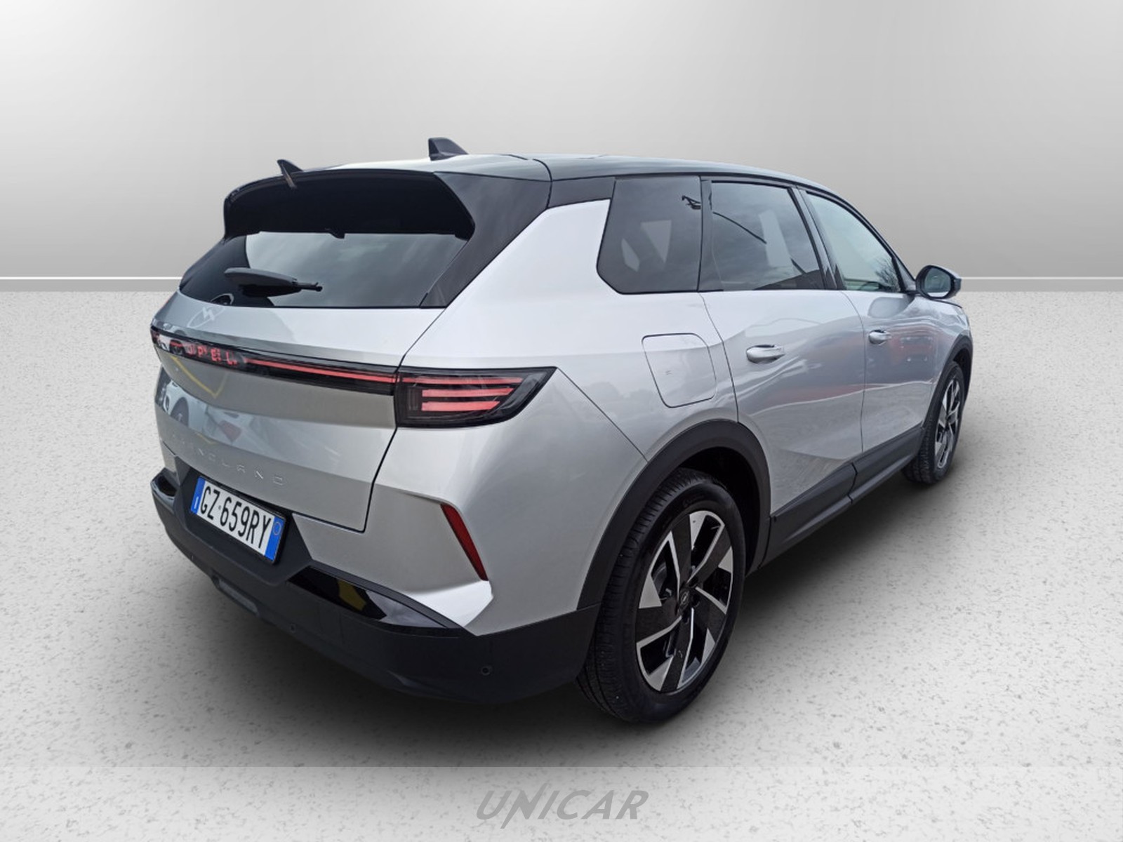 UNICAR Opel Grandland