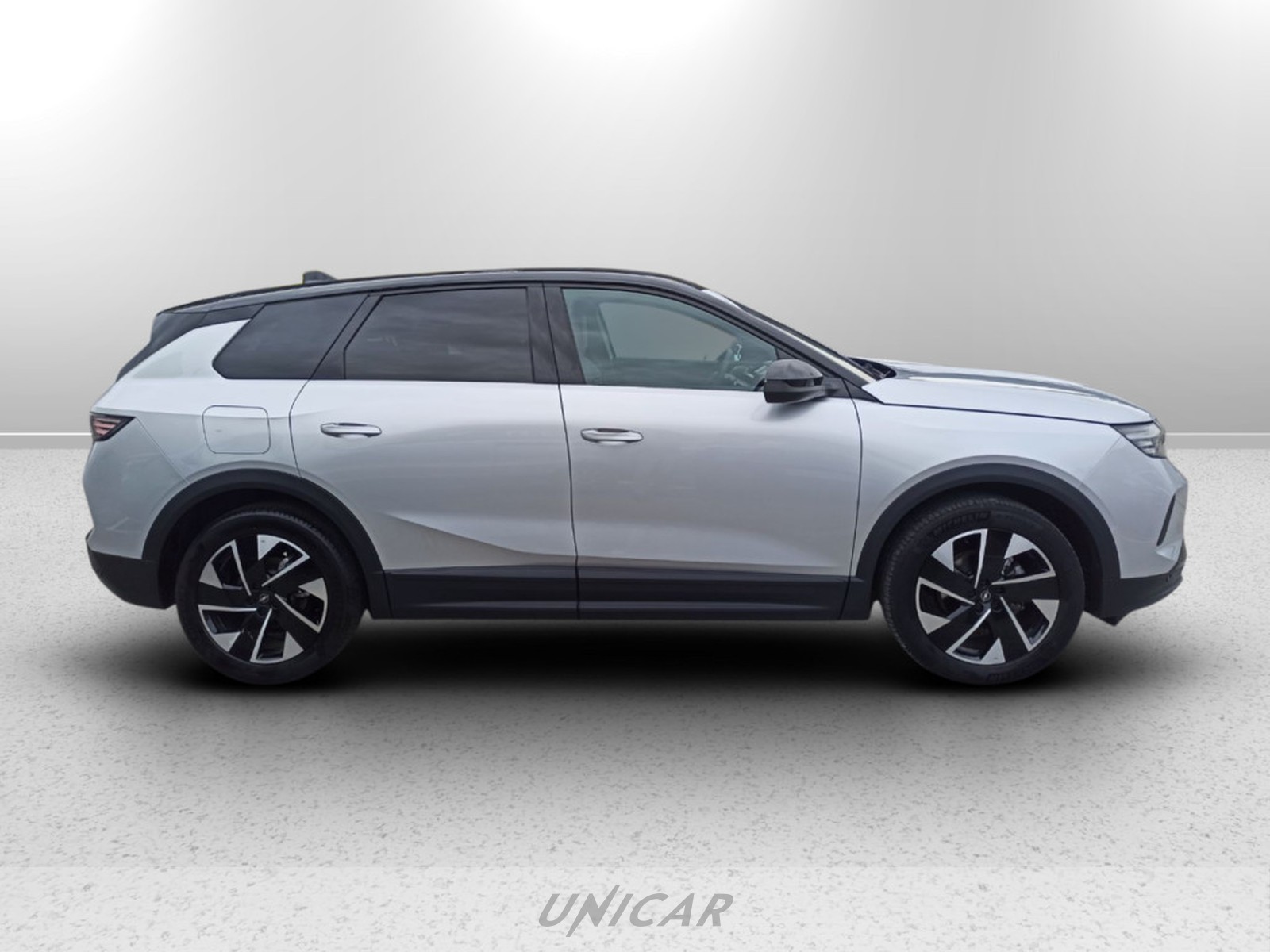 UNICAR Opel Grandland