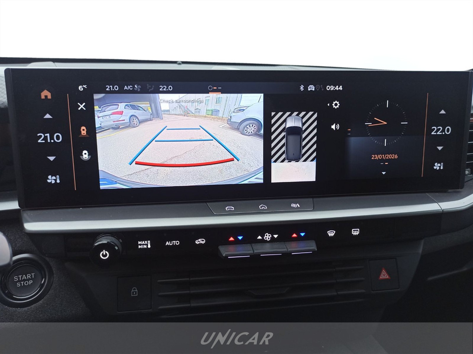 UNICAR Opel Grandland