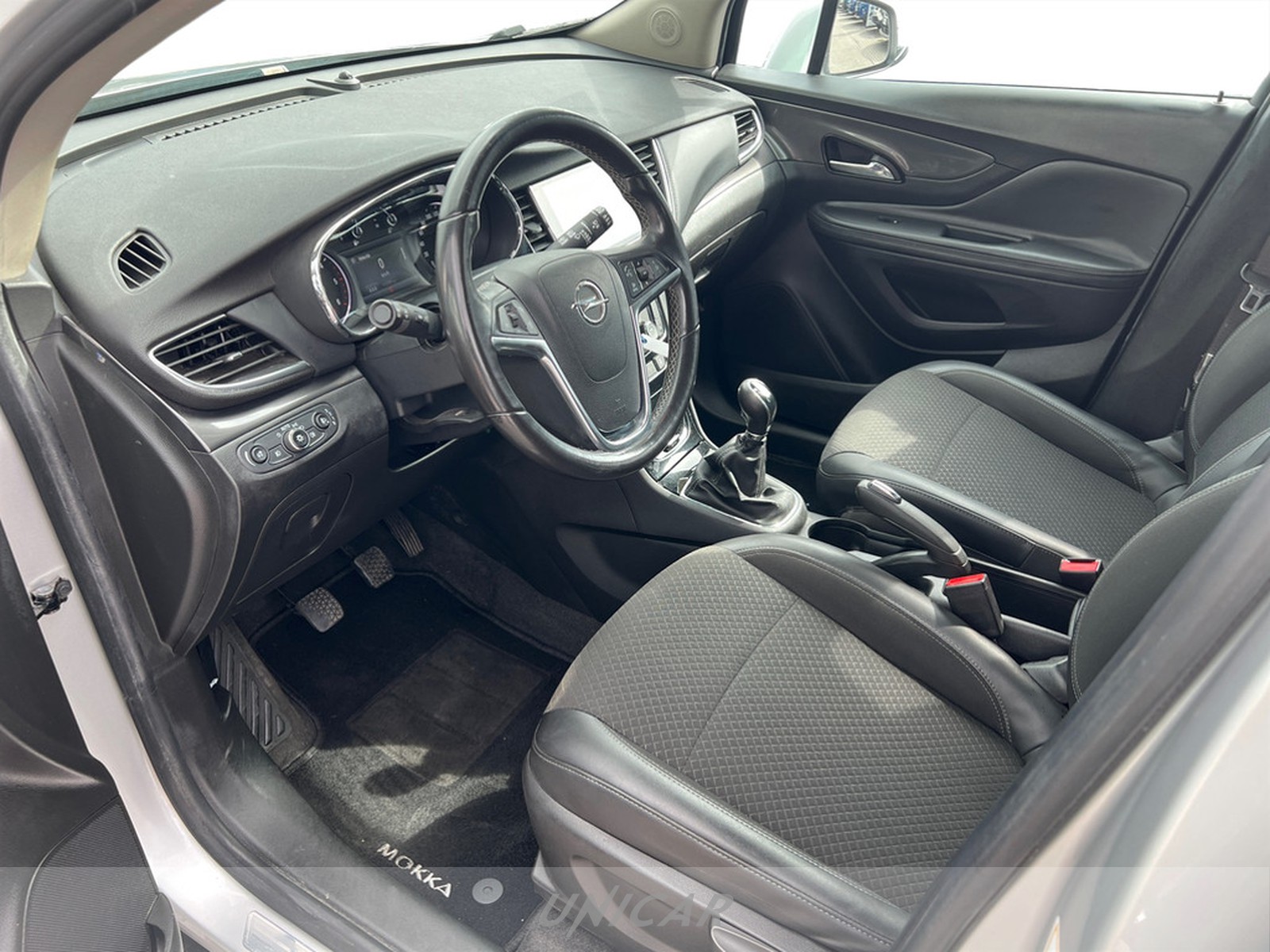 UNICAR Opel Mokka X