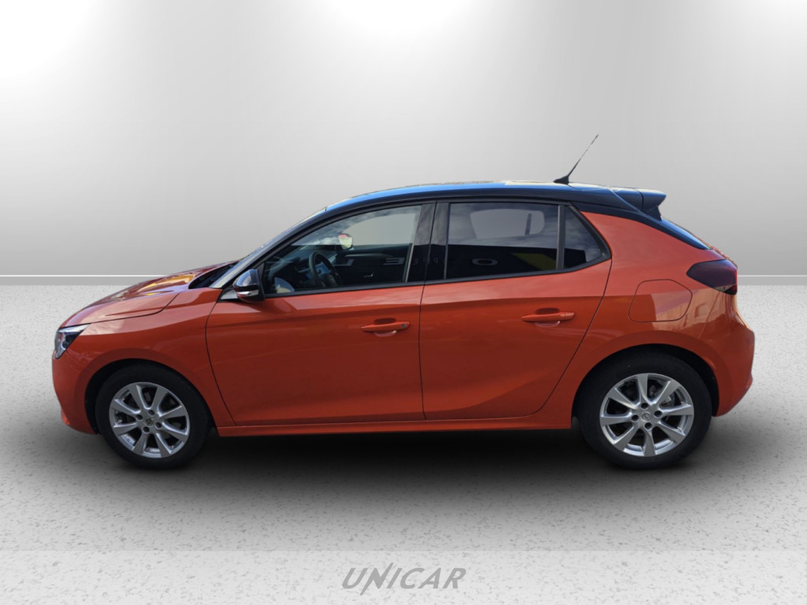 UNICAR Opel Corsa