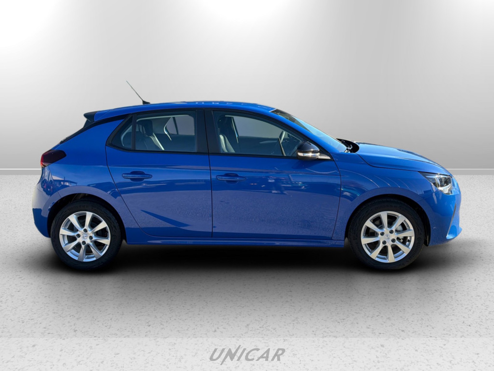 UNICAR Opel Corsa