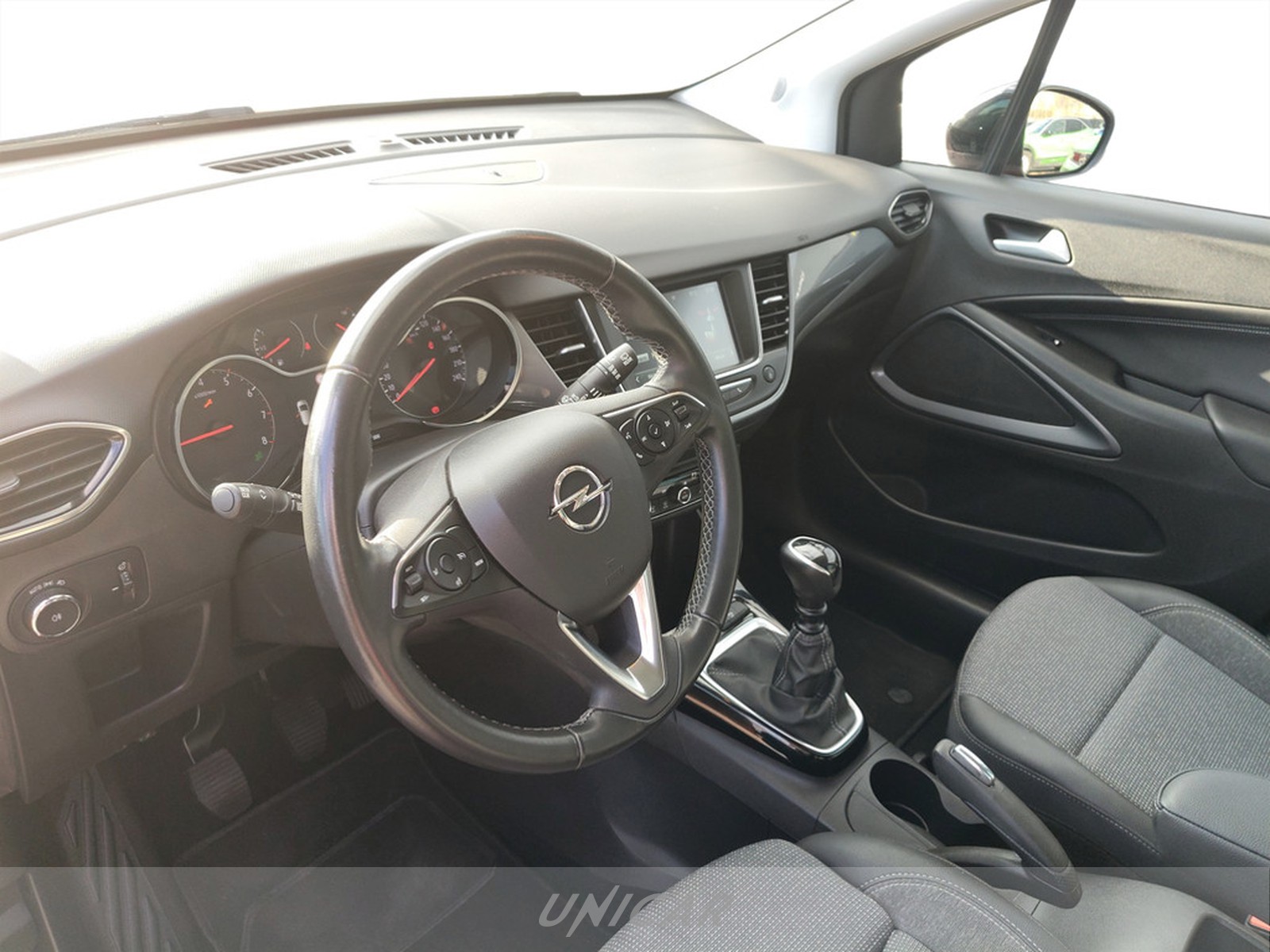 UNICAR Opel Crossland
