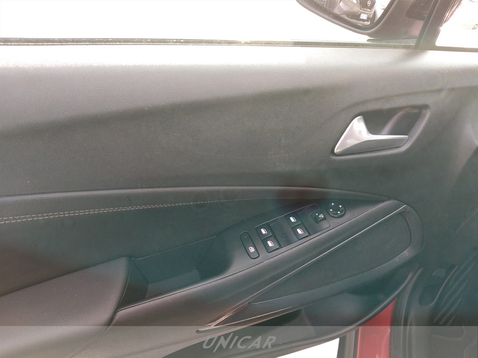 UNICAR Opel Crossland