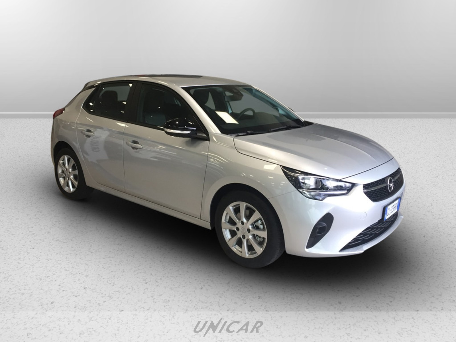 UNICAR Opel Corsa