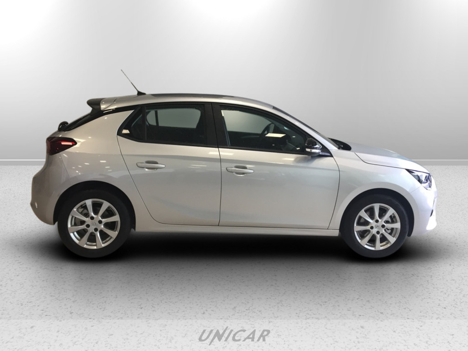 UNICAR Opel Corsa