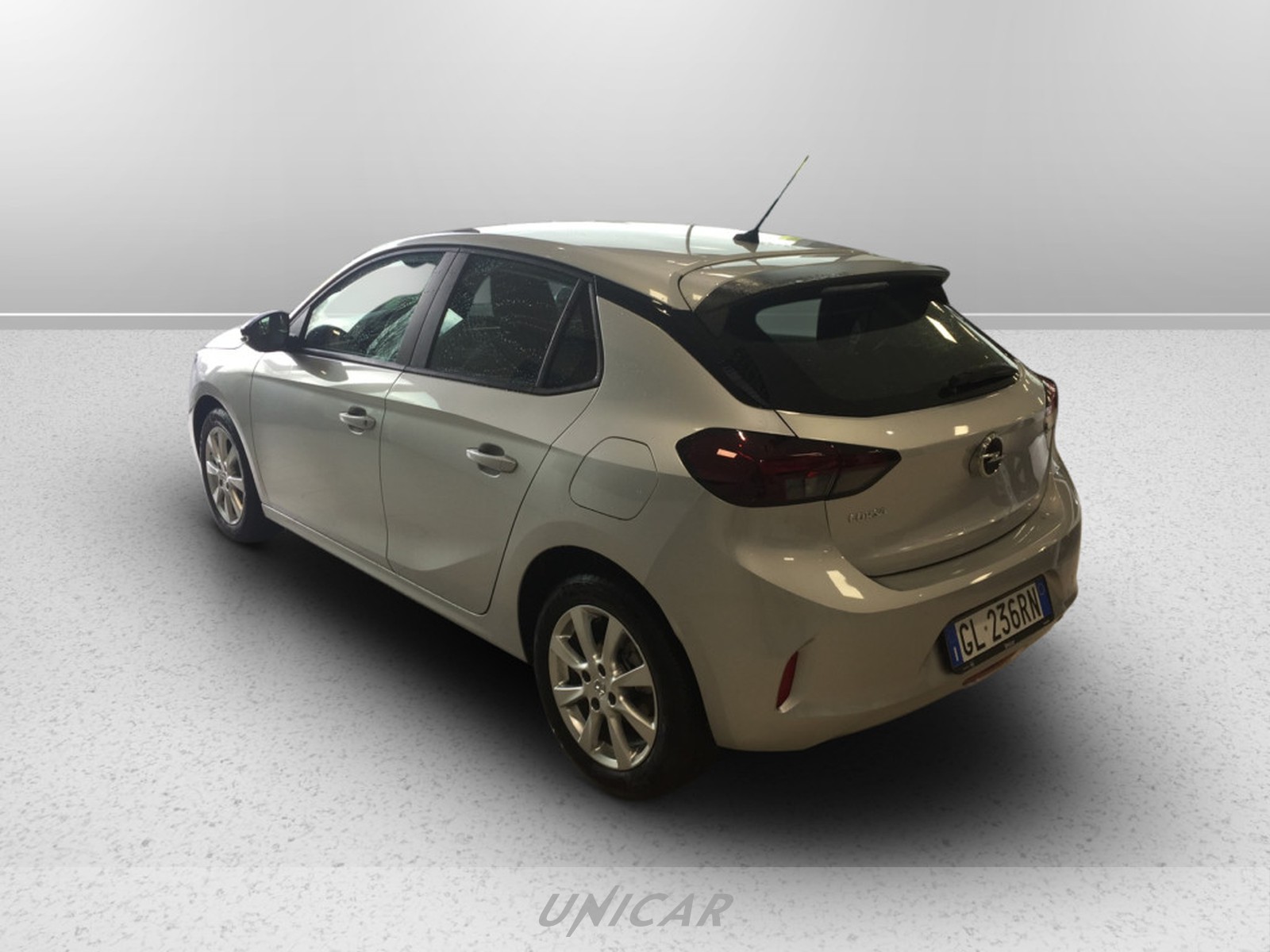 UNICAR Opel Corsa