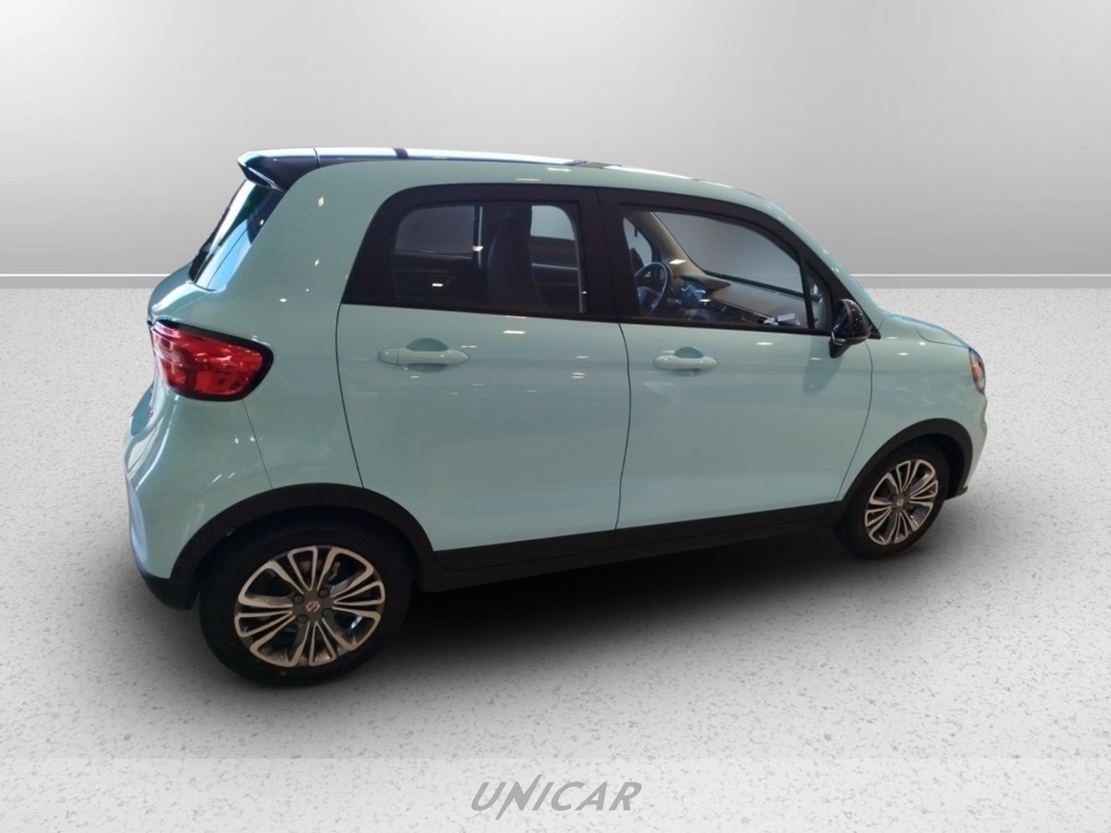 UNICAR Leapmotor T03