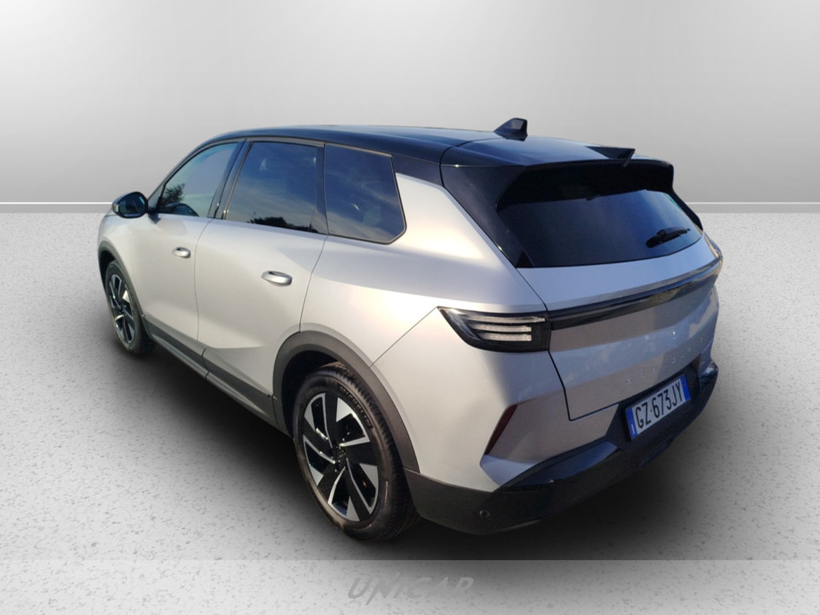 UNICAR Opel Grandland