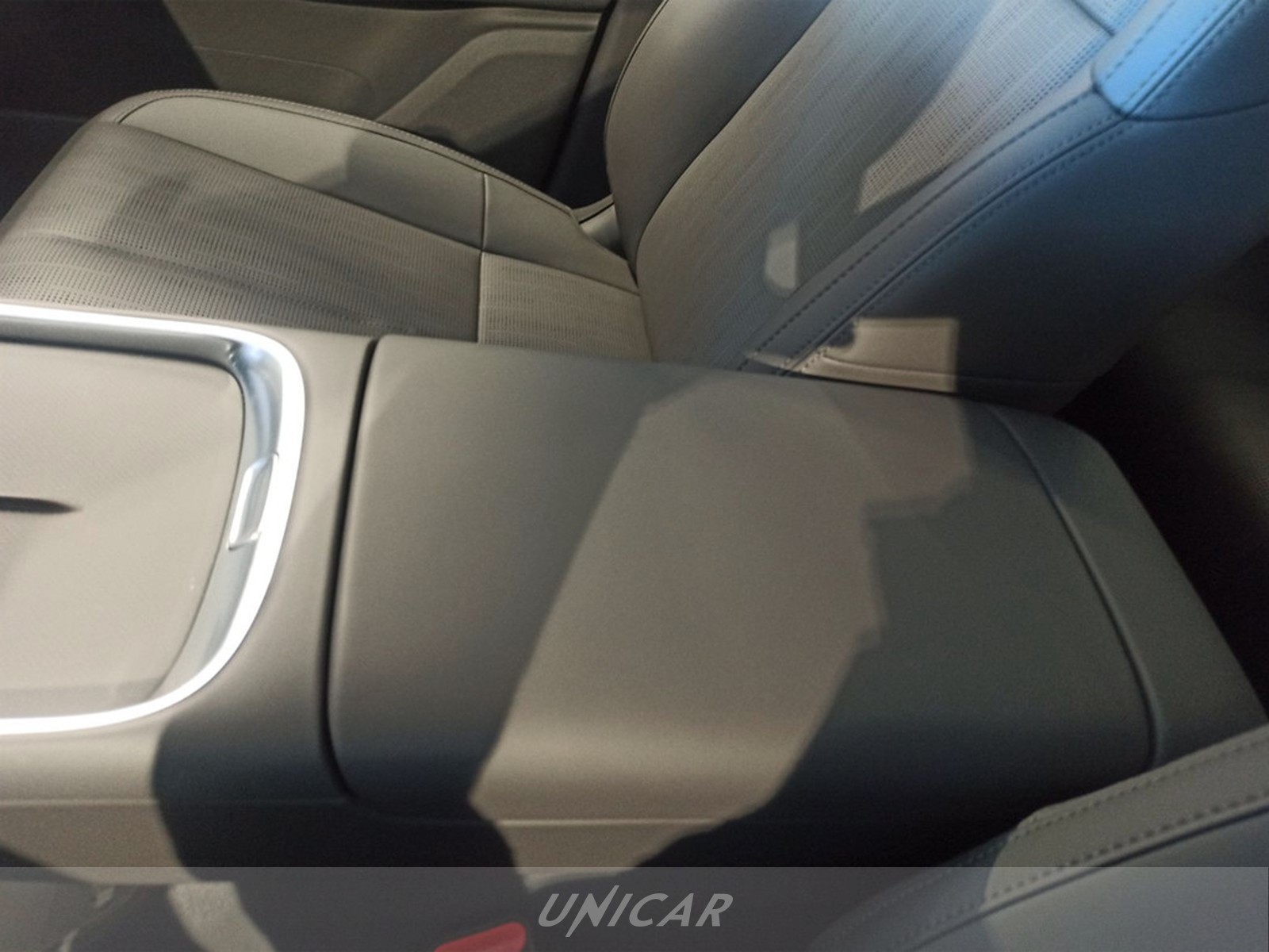 UNICAR Leapmotor B10