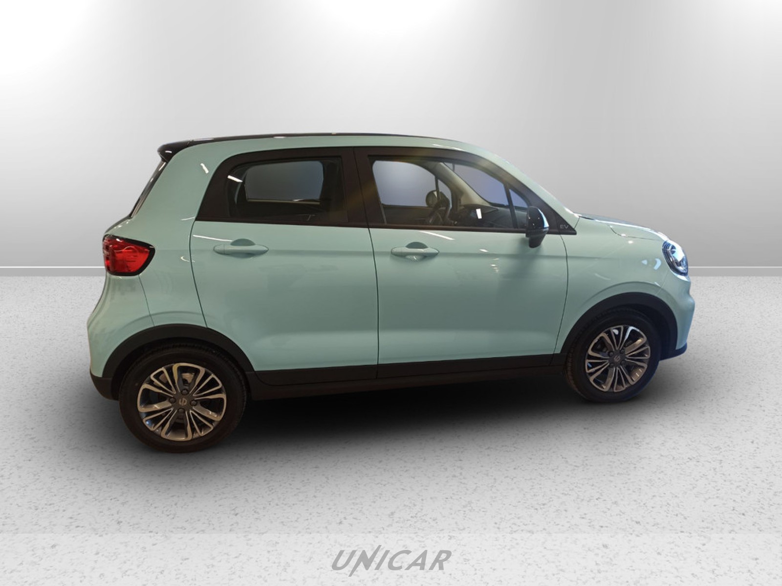 UNICAR Leapmotor T03