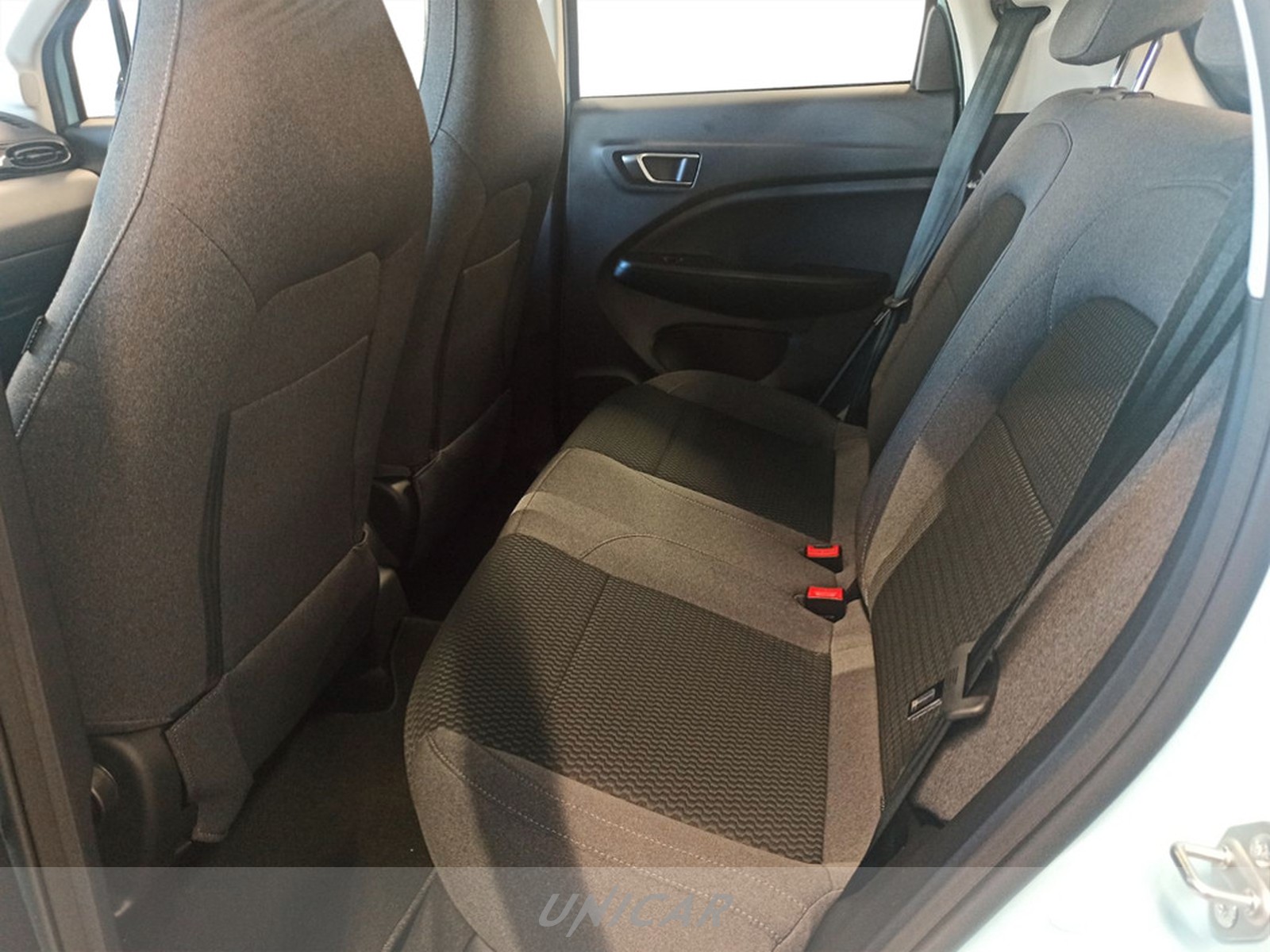 UNICAR Leapmotor T03