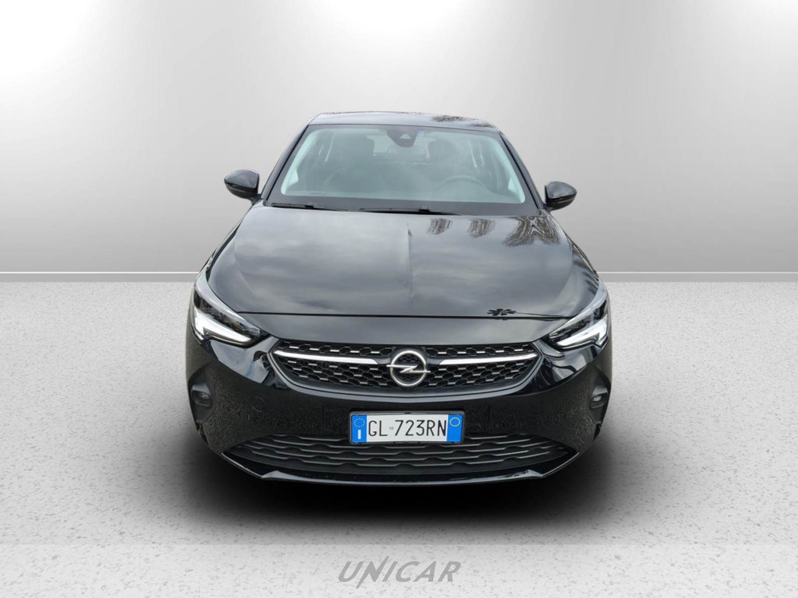 UNICAR Opel Corsa