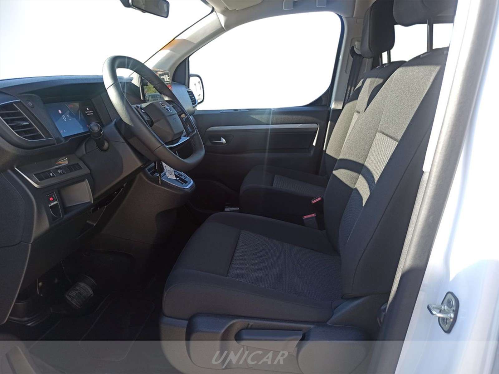 UNICAR Opel Zafira Life