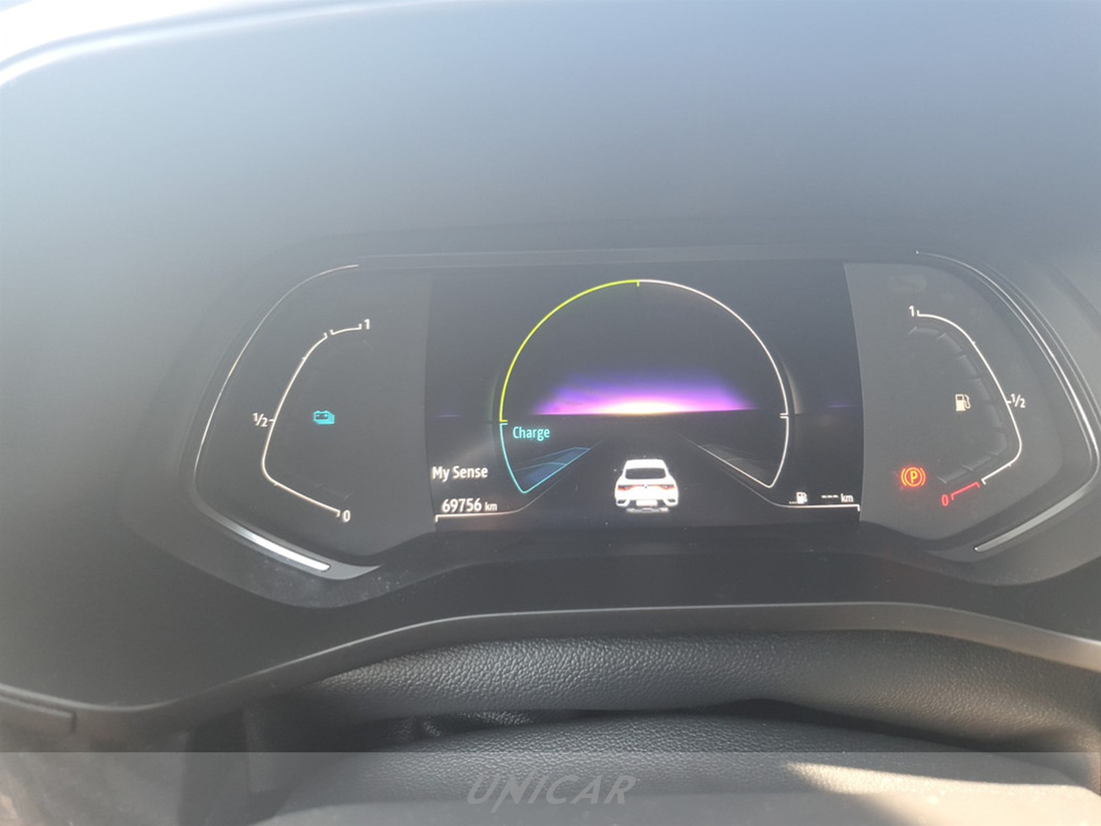 UNICAR Renault Arkana