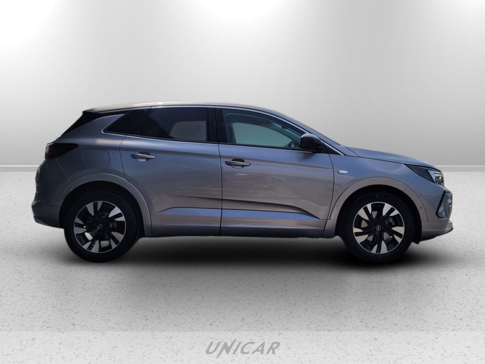 UNICAR Opel Grandland