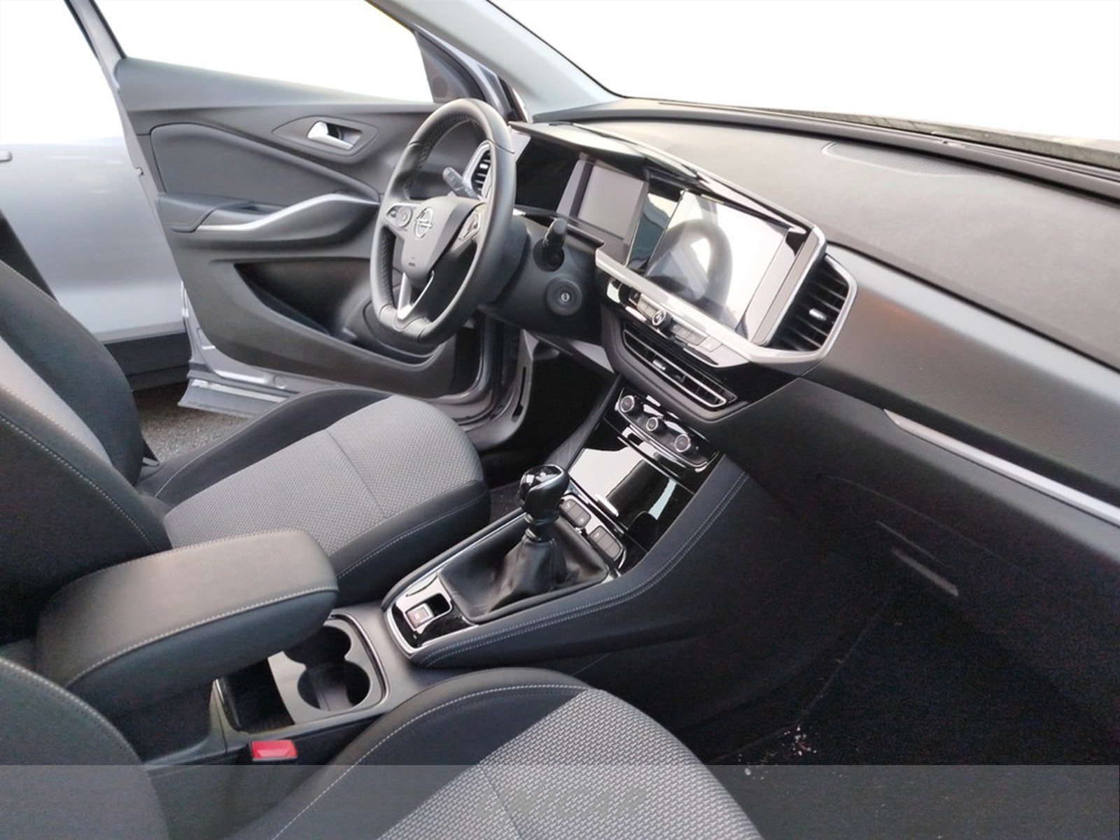 UNICAR Opel Grandland