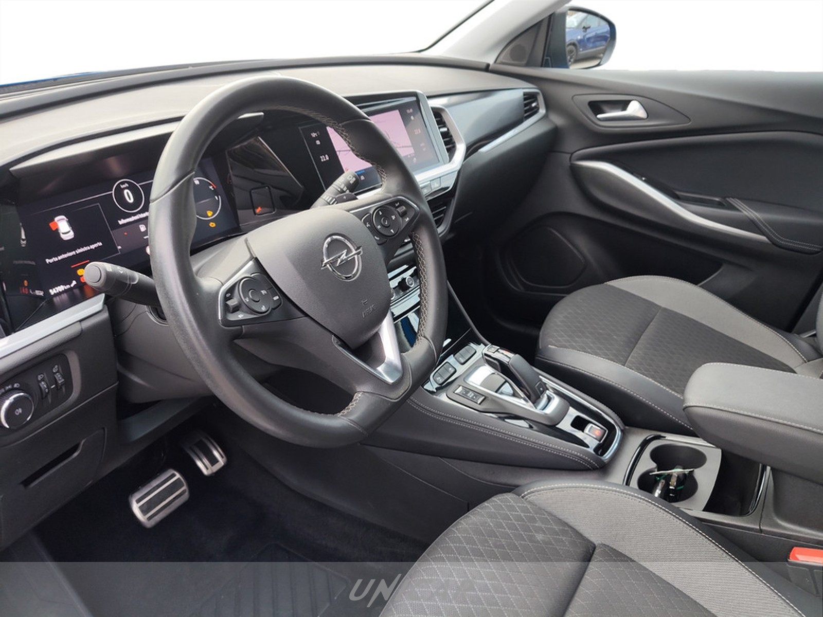 UNICAR Opel Grandland