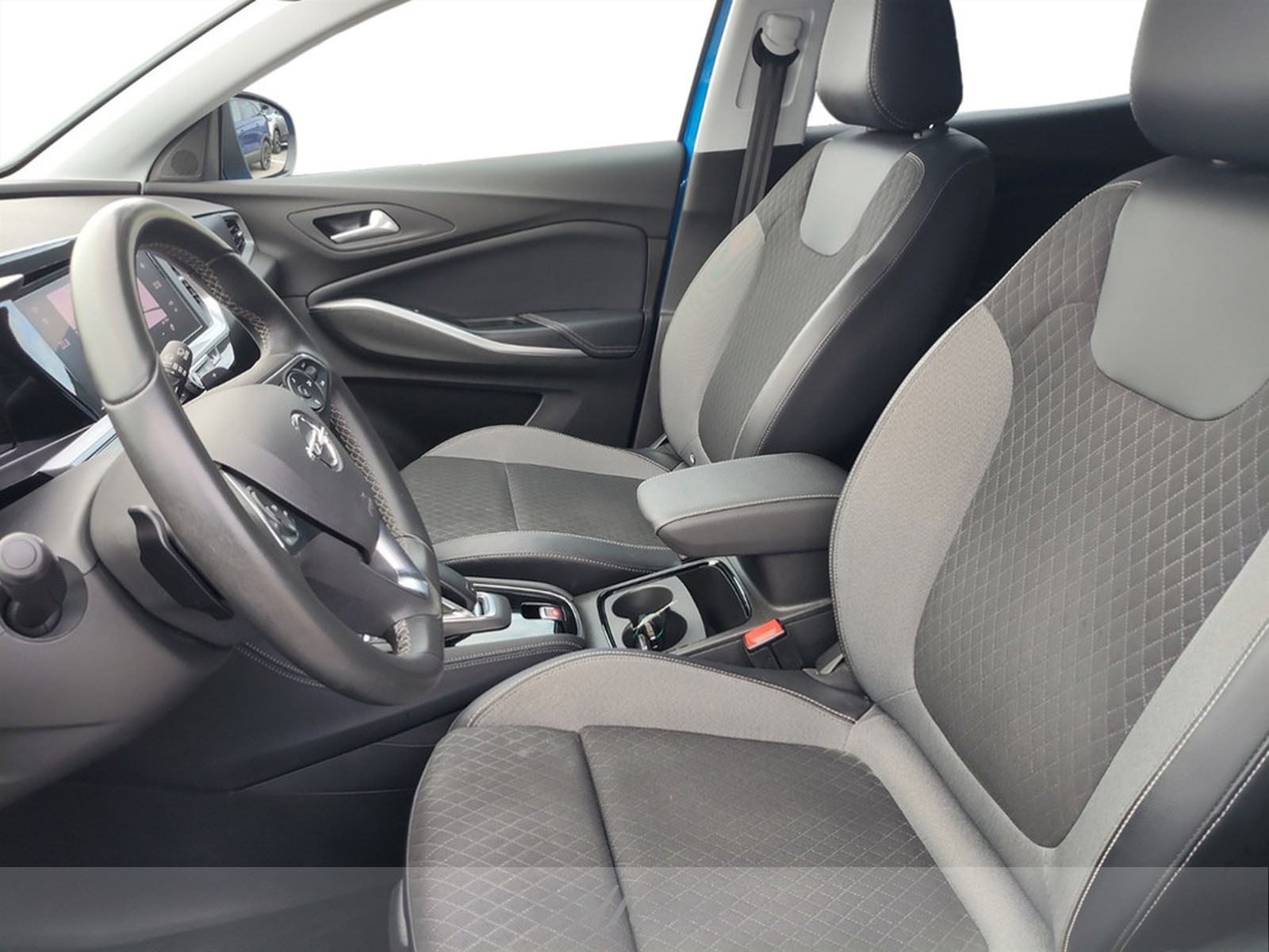 UNICAR Opel Grandland