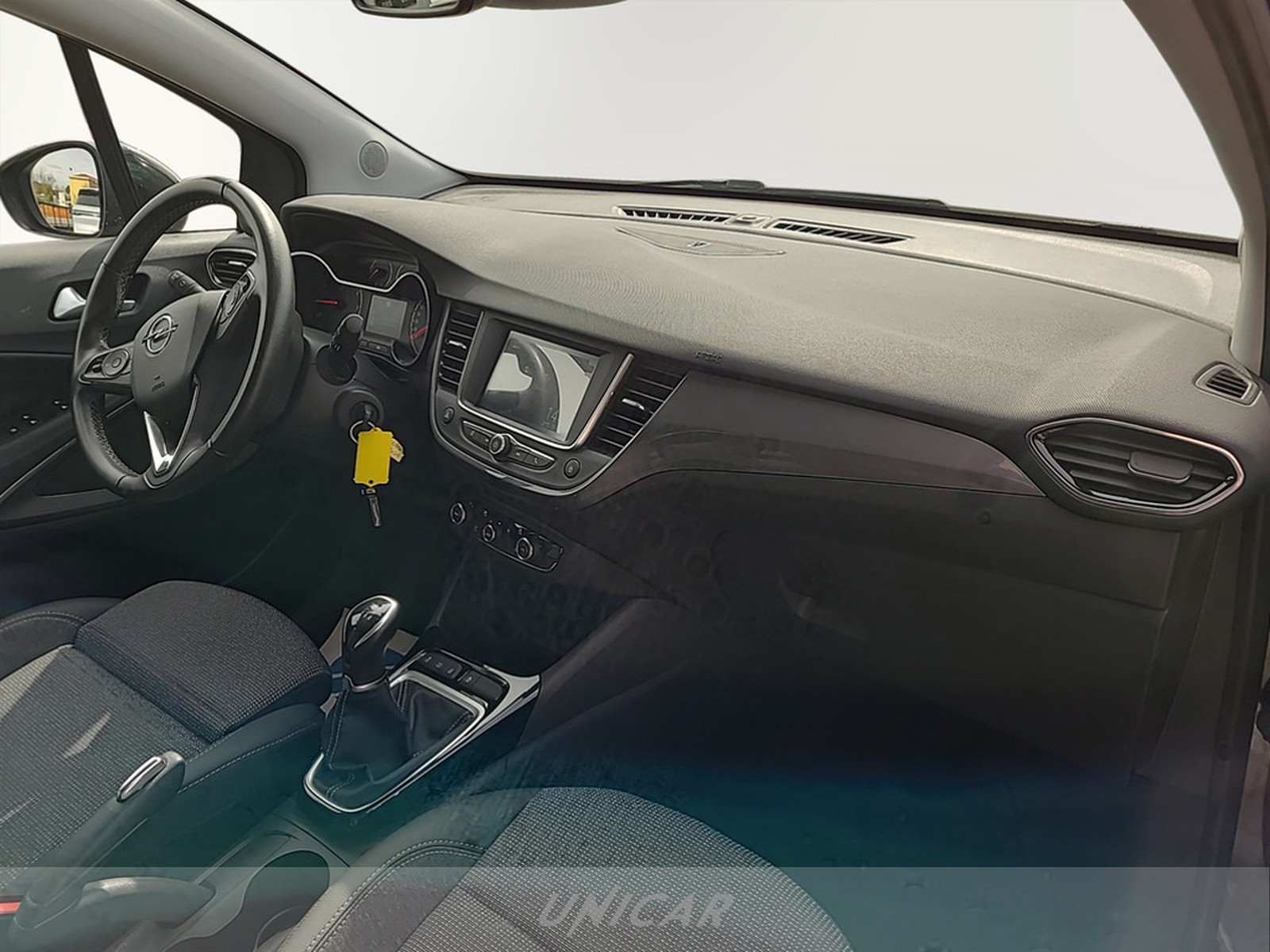 UNICAR Opel Crossland