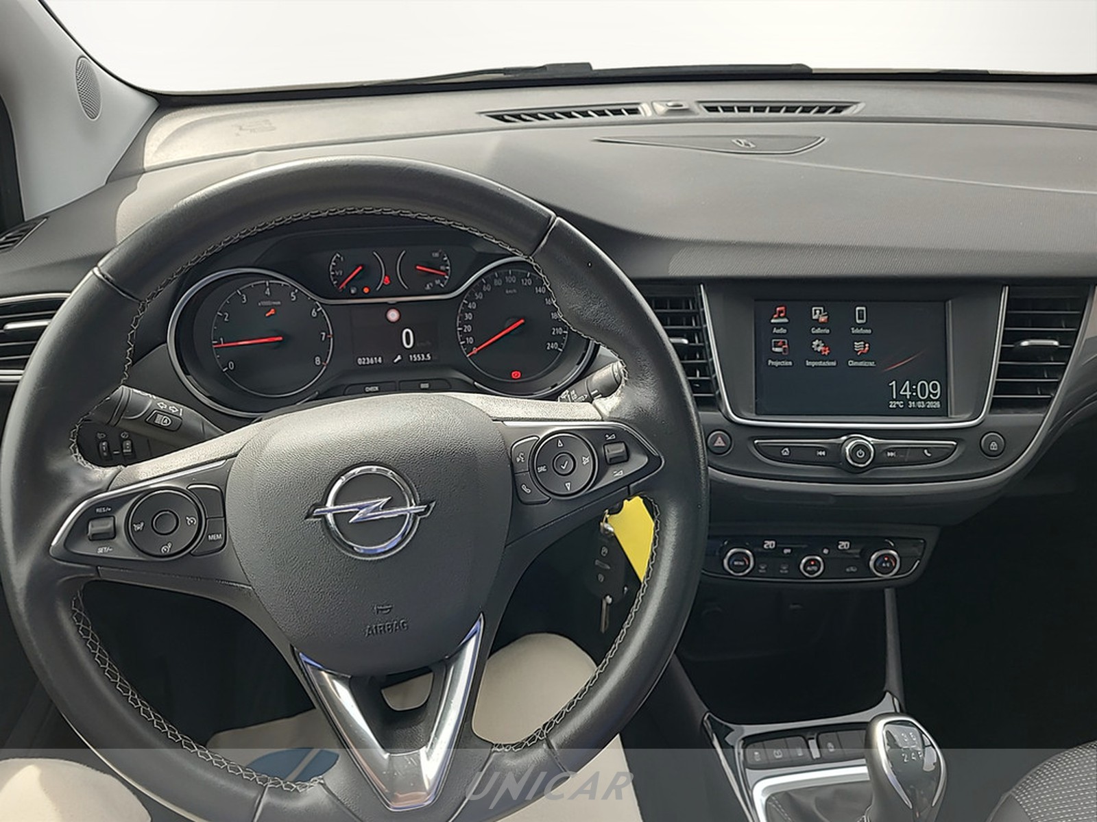 UNICAR Opel Crossland