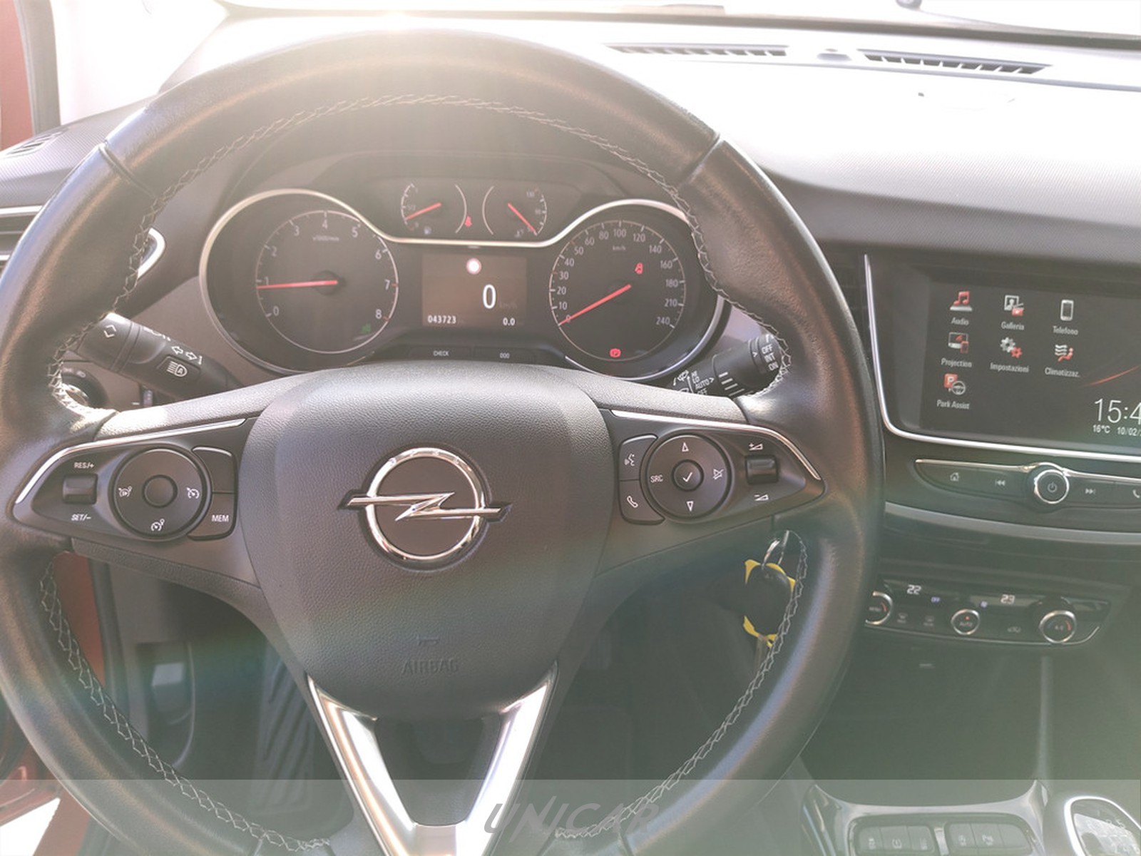 UNICAR Opel Crossland