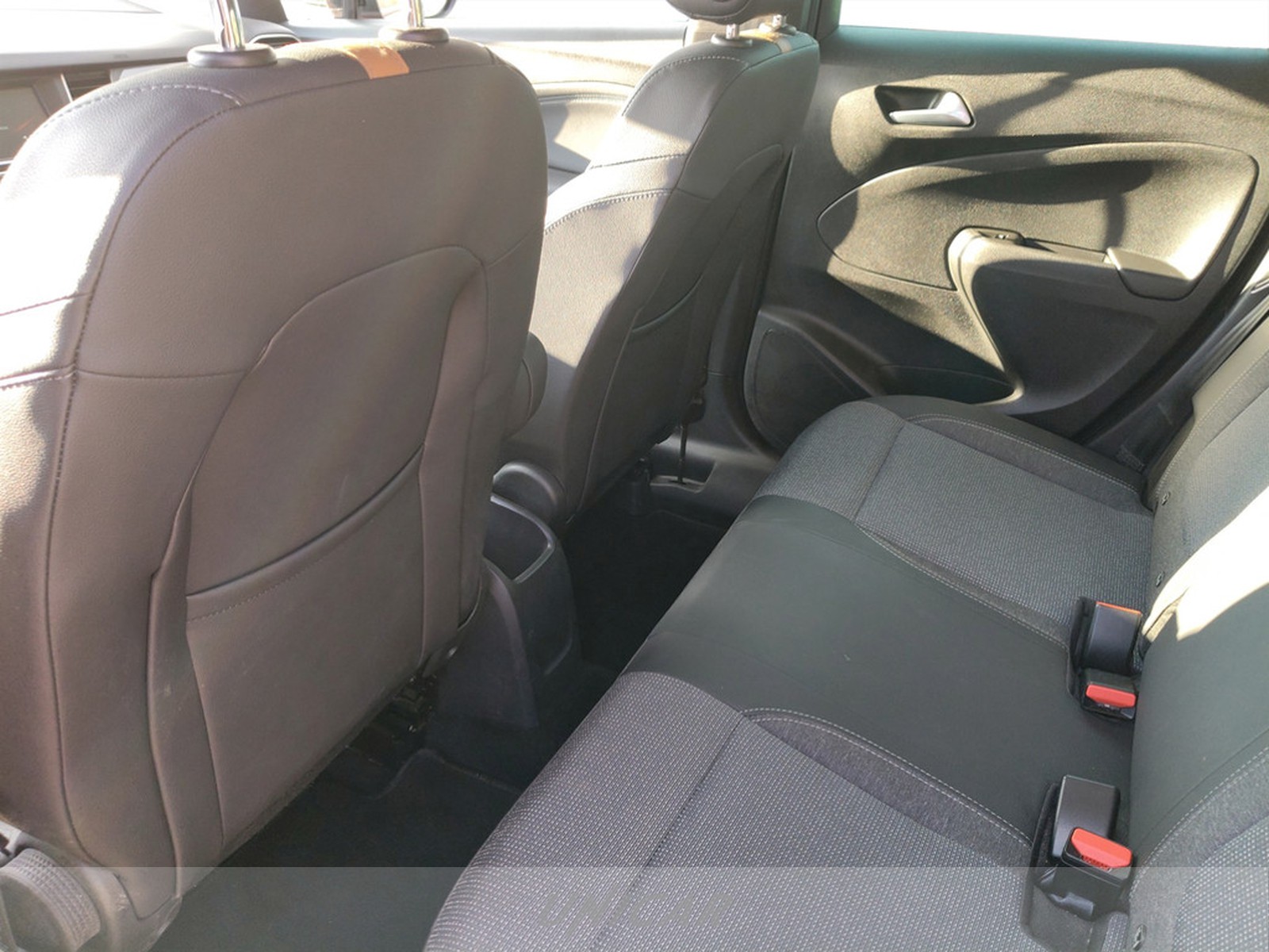 UNICAR Opel Crossland