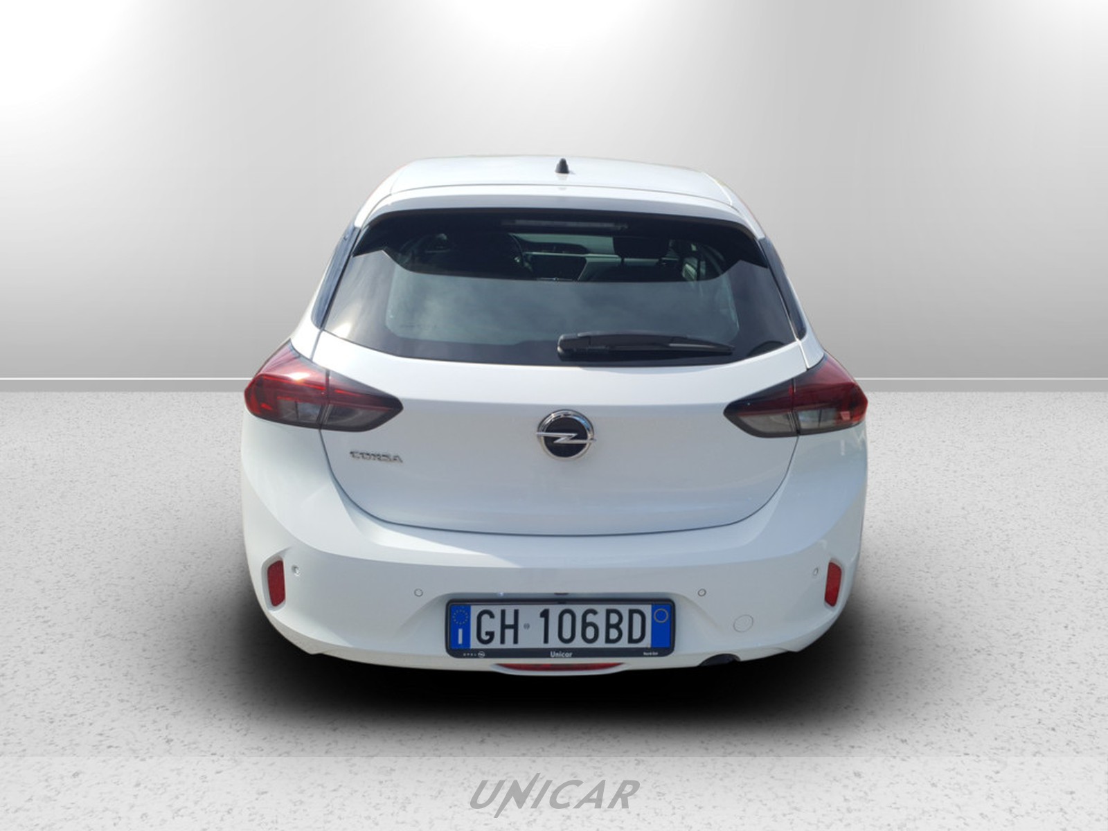 UNICAR Opel Corsa