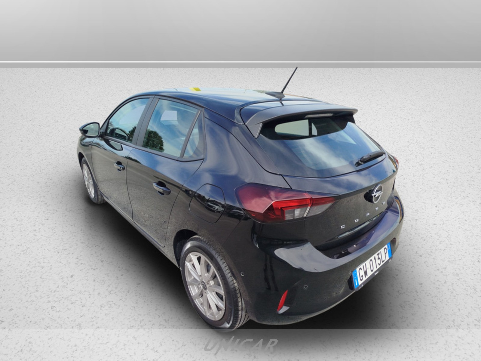 UNICAR Opel Corsa
