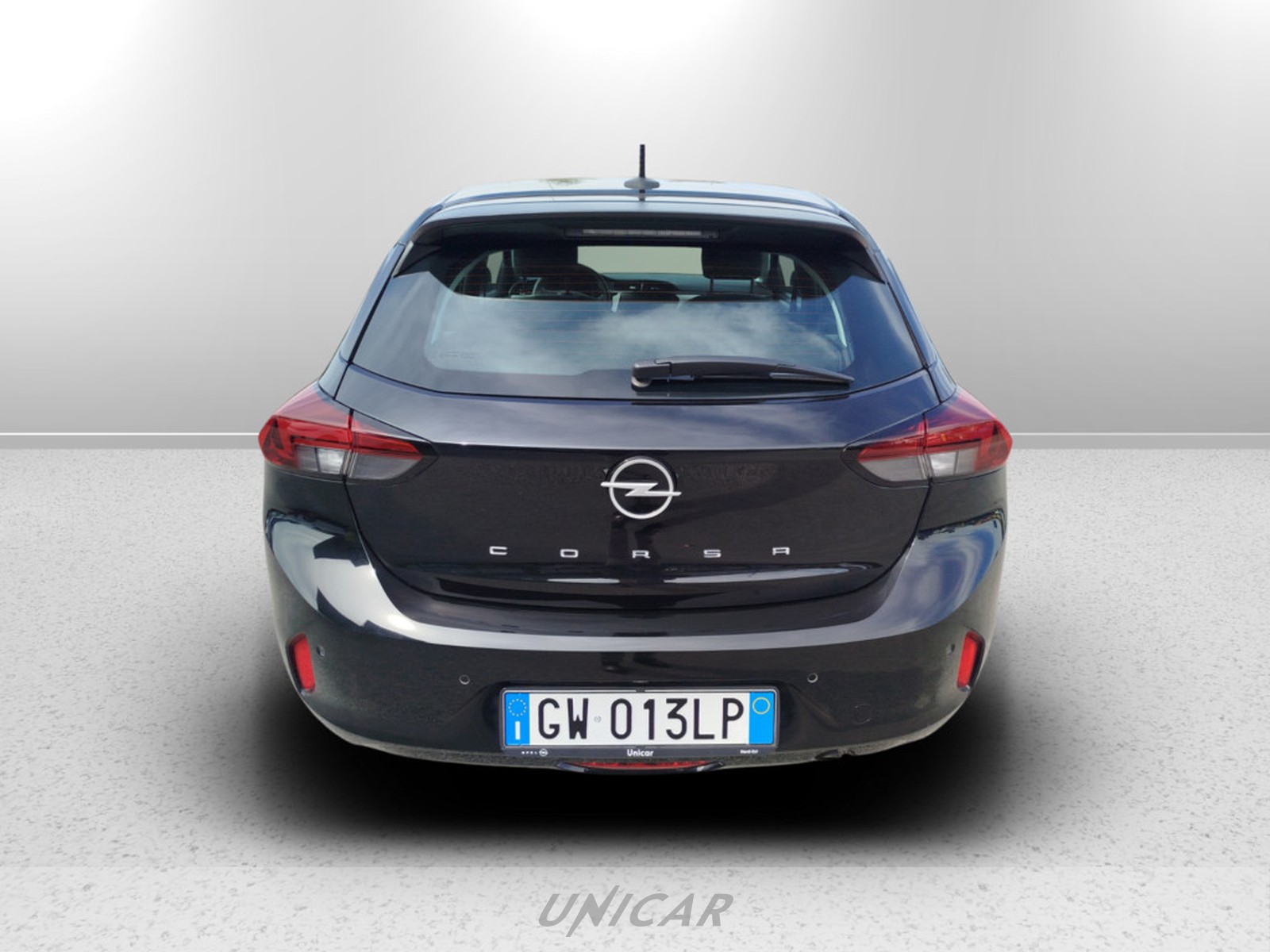 UNICAR Opel Corsa