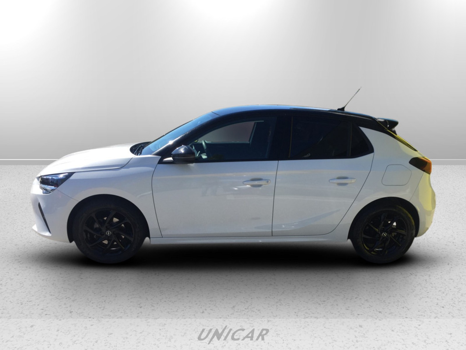 UNICAR Opel Corsa