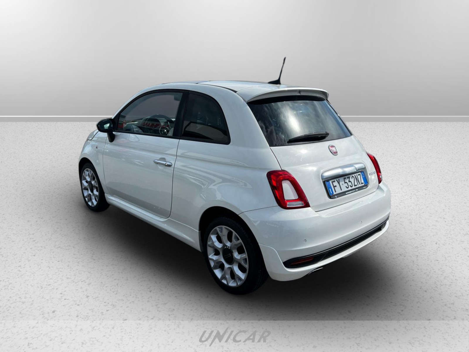 UNICAR Fiat 500