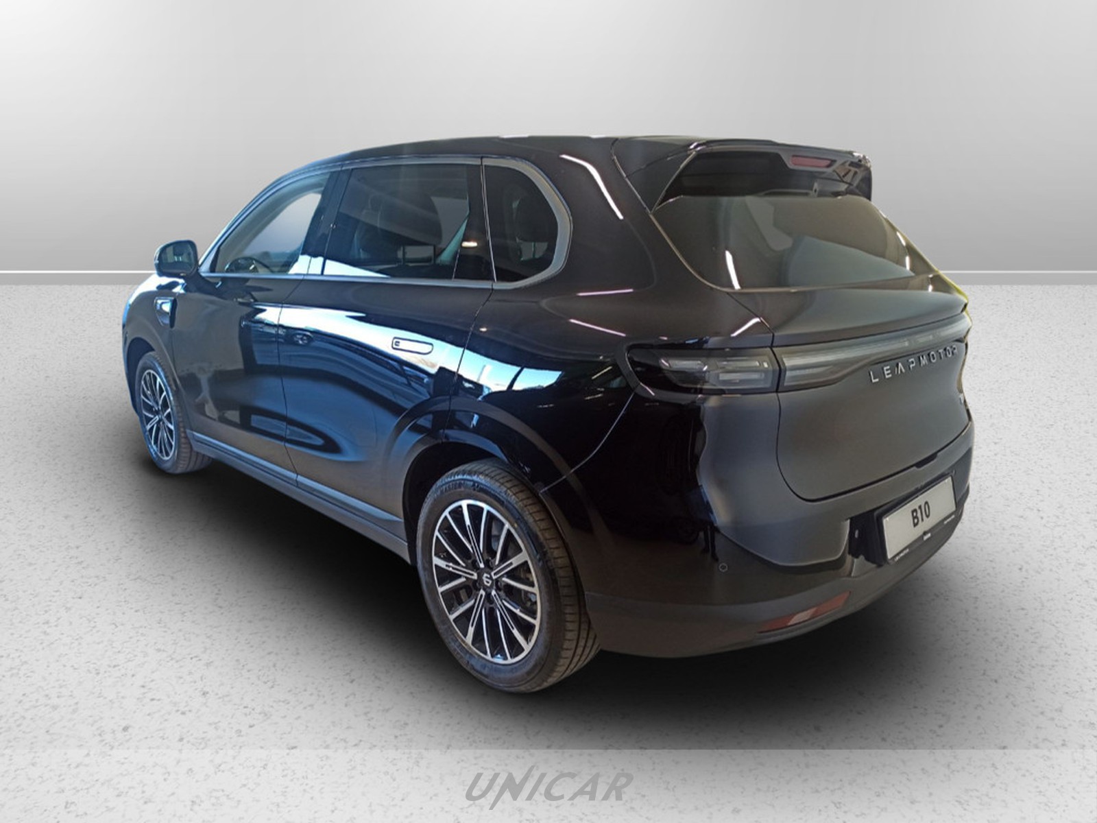 UNICAR Leapmotor B10