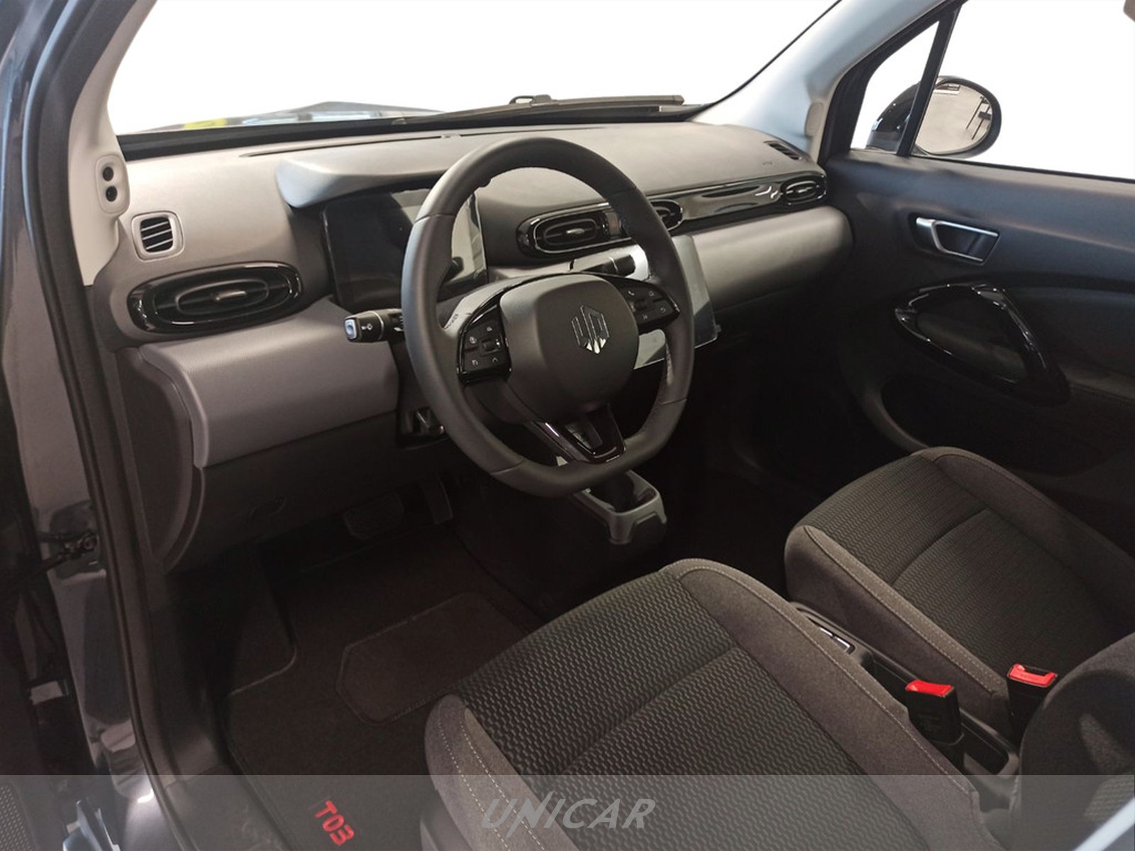 UNICAR Leapmotor T03