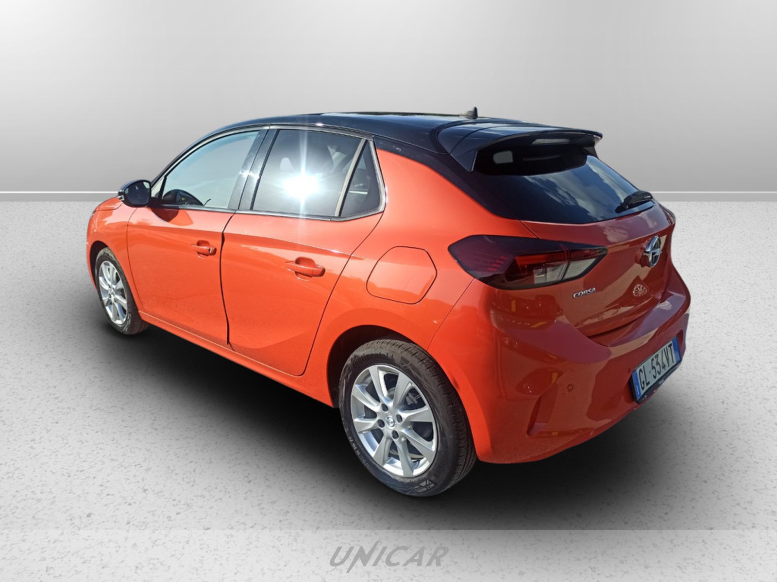UNICAR Opel Corsa