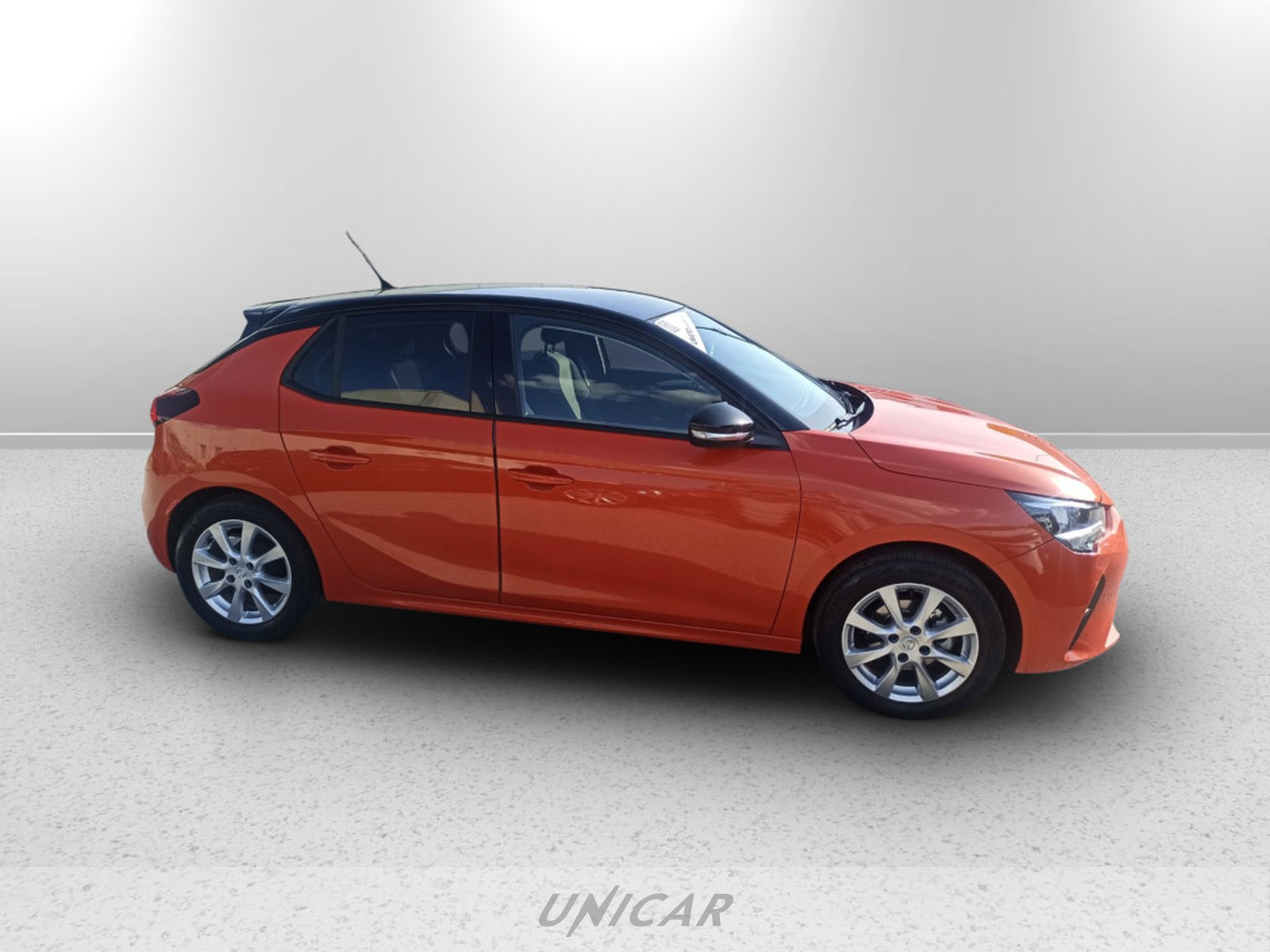UNICAR Opel Corsa