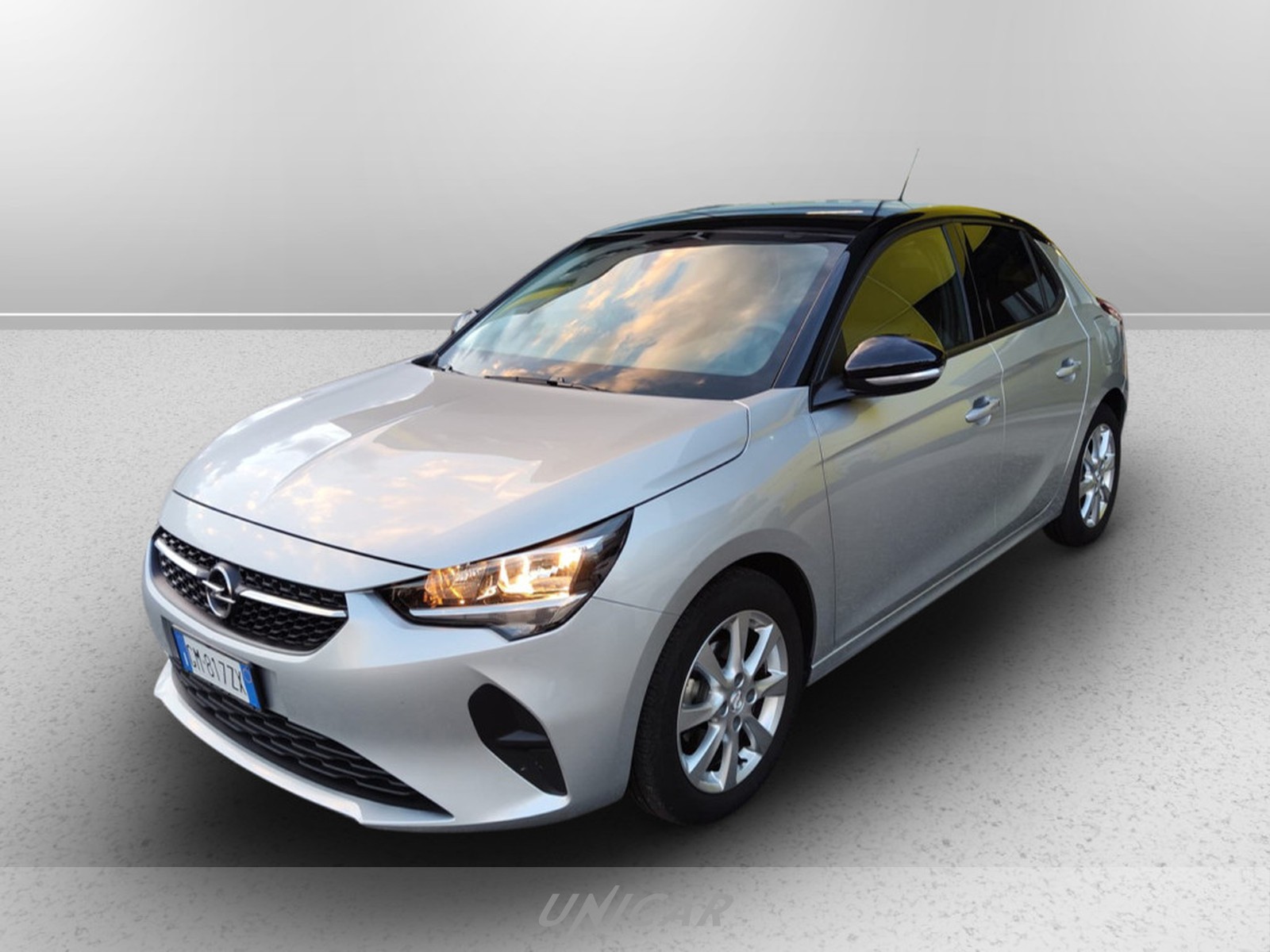 UNICAR Opel Corsa