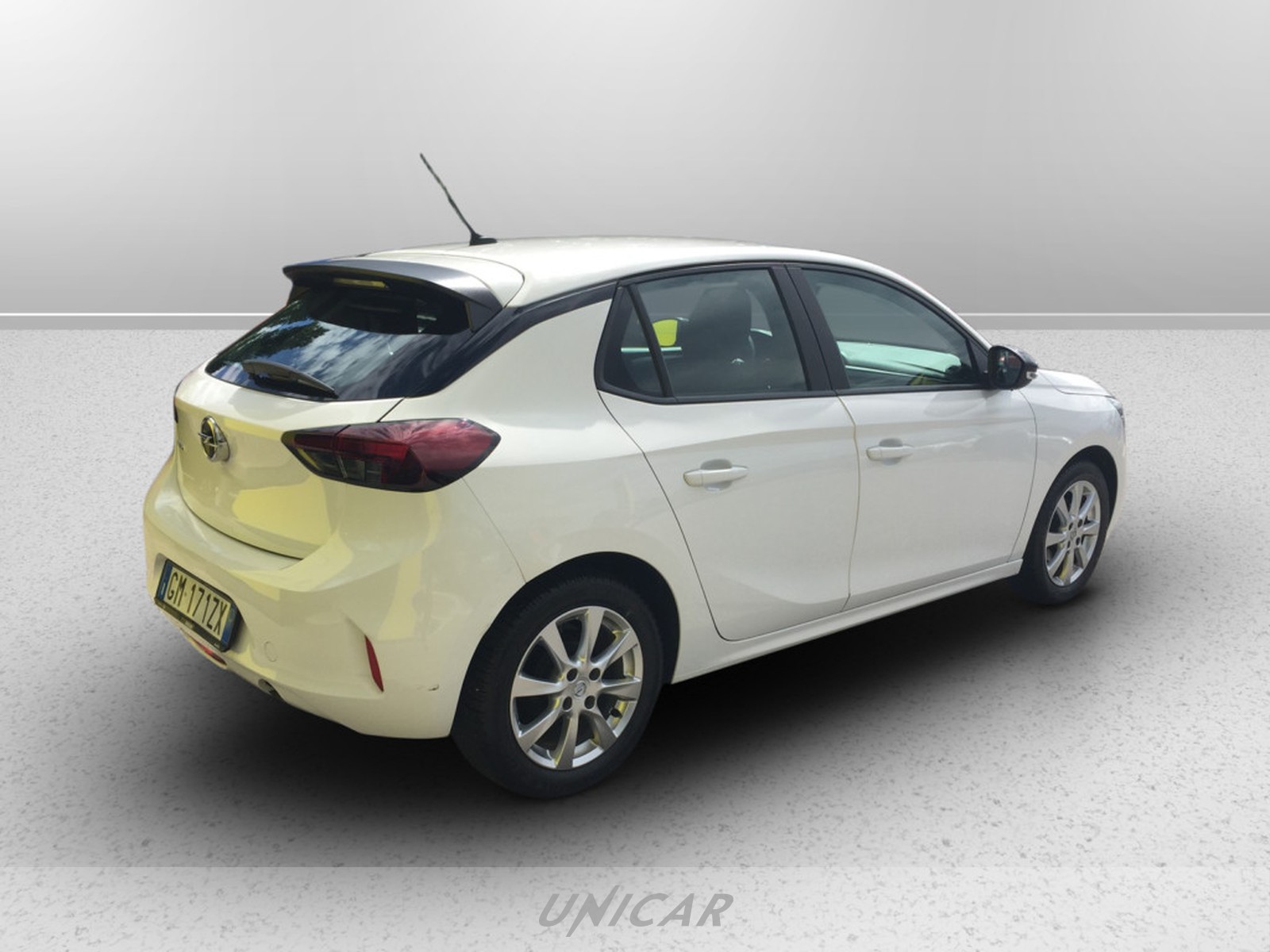 UNICAR Opel Corsa