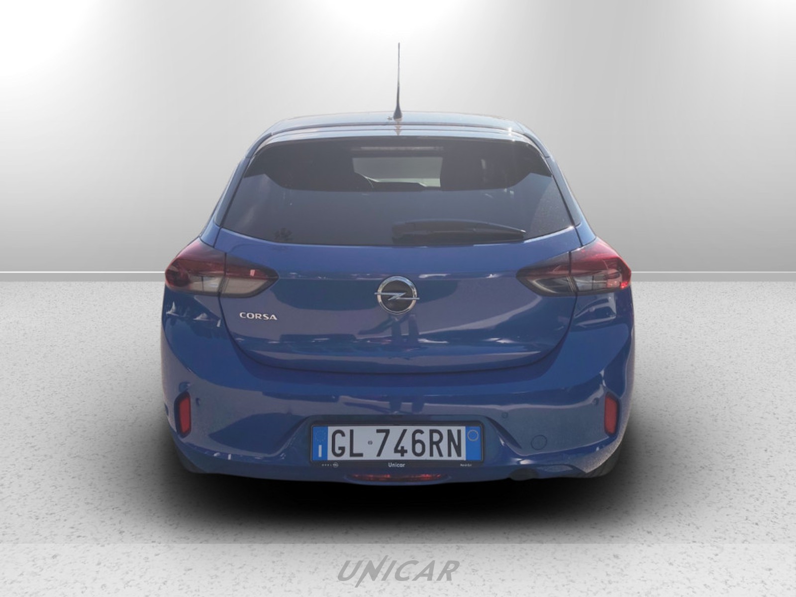 UNICAR Opel Corsa