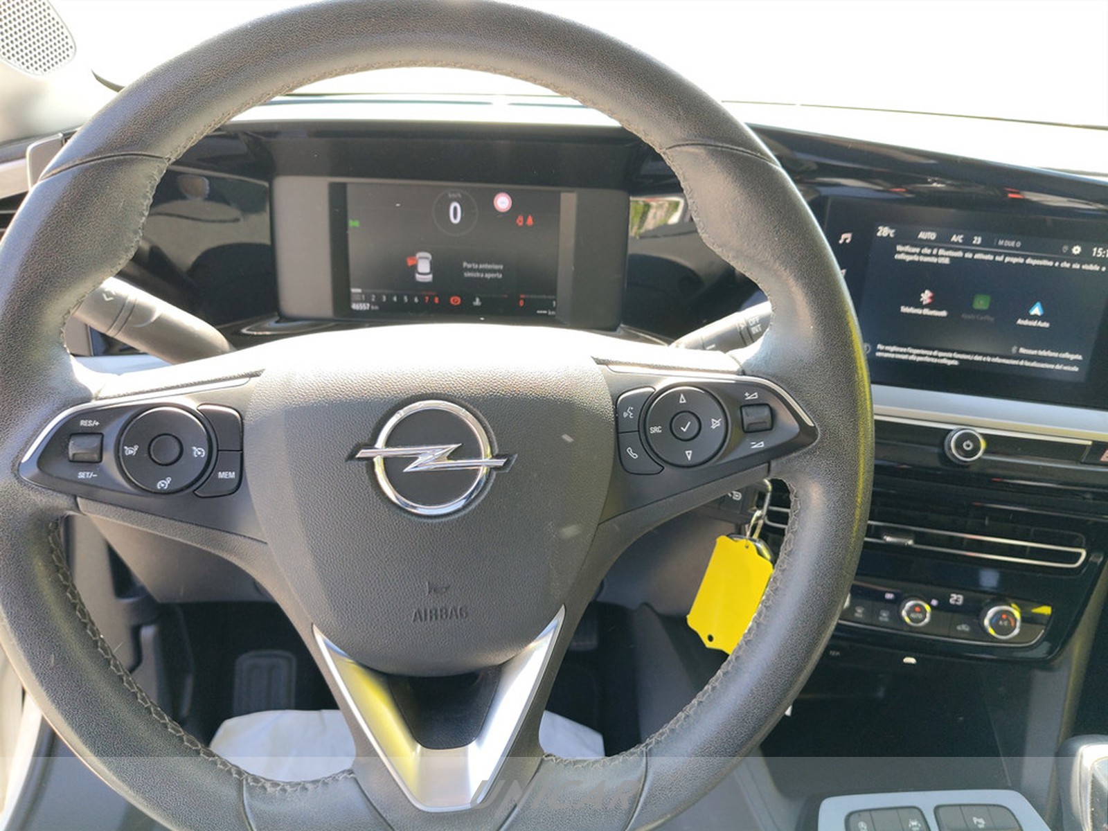 UNICAR Opel Mokka